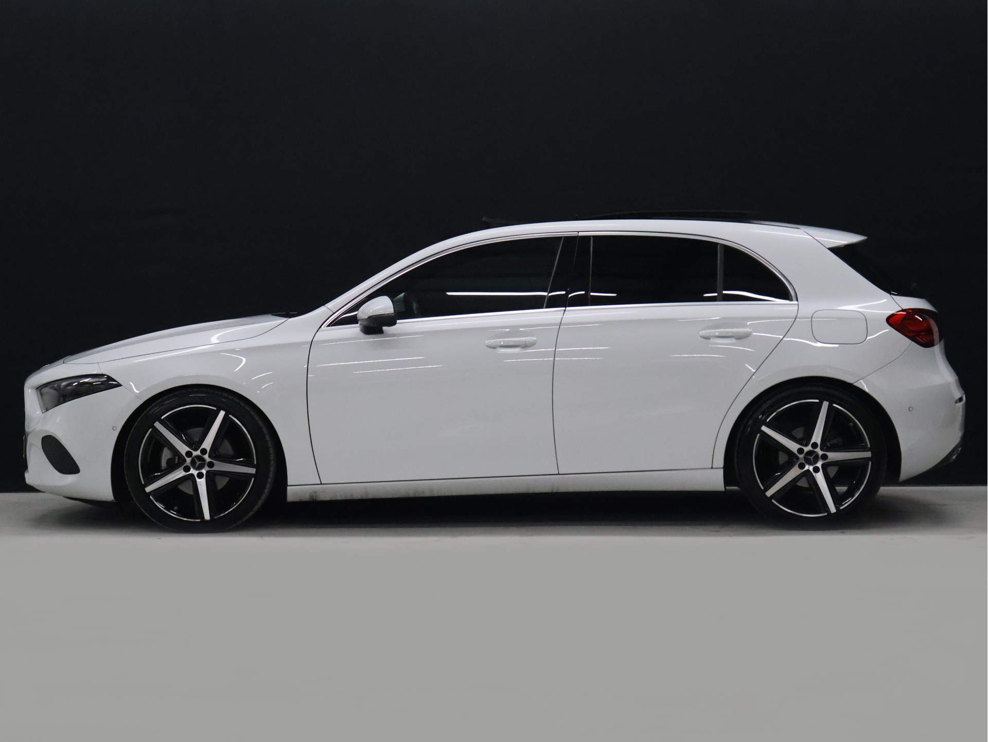 Foto van Mercedes-Benz A 180