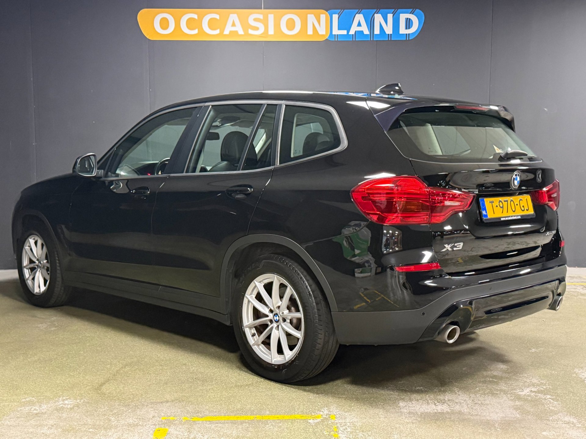 Foto van BMW X3 Xdrive20i