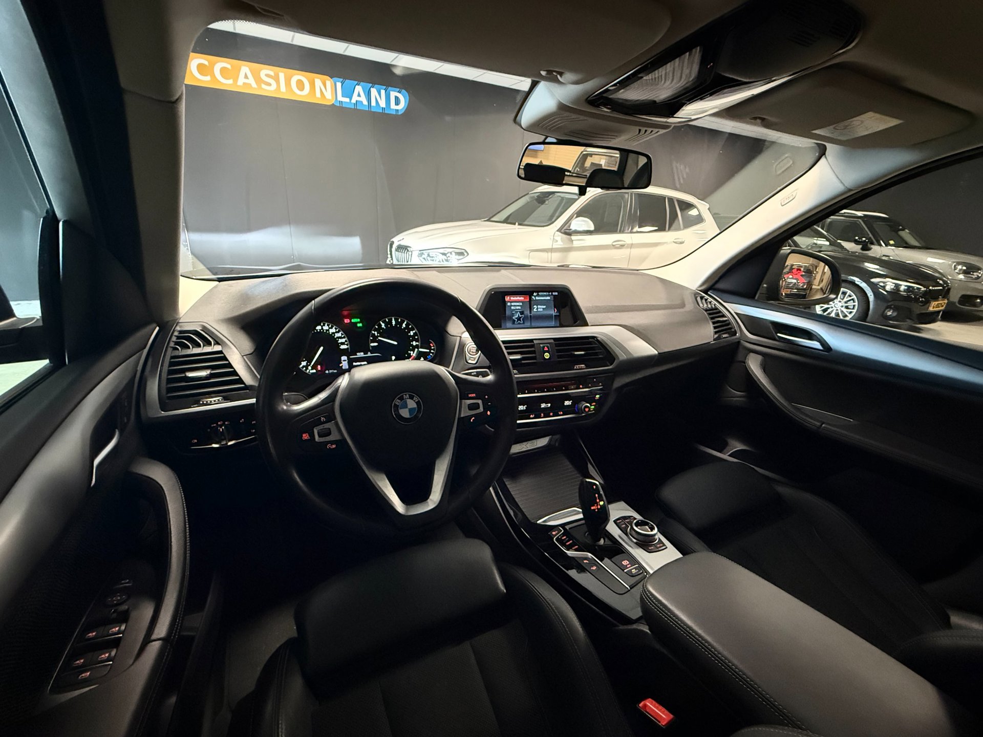 Foto van BMW X3 Xdrive20i