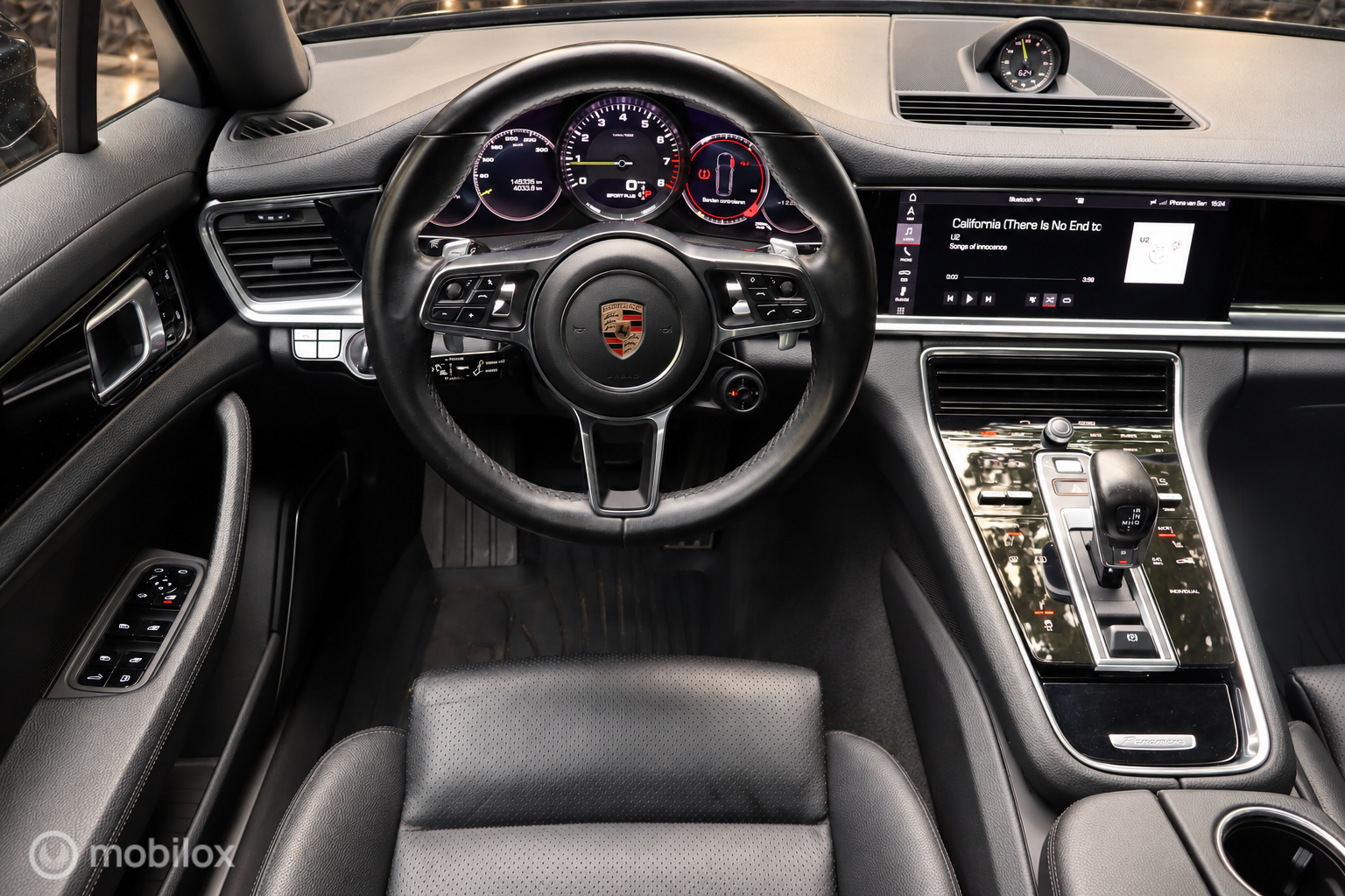 Foto van Porsche Panamera 4 E-hybrid