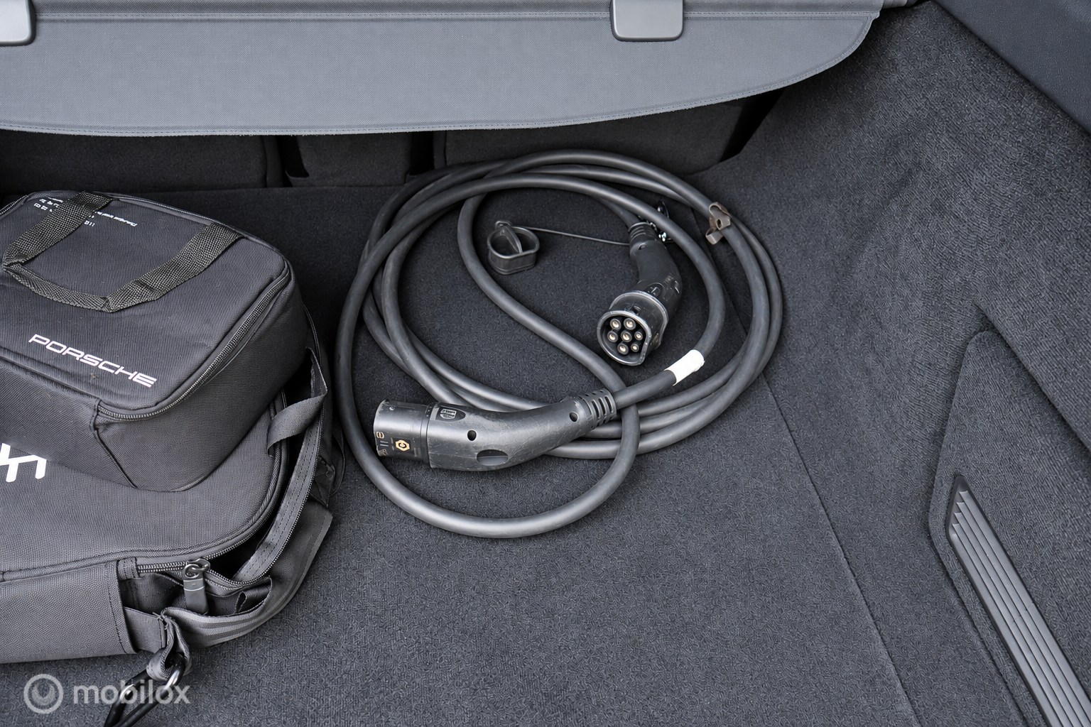 Foto van Porsche Panamera 4 E-hybrid
