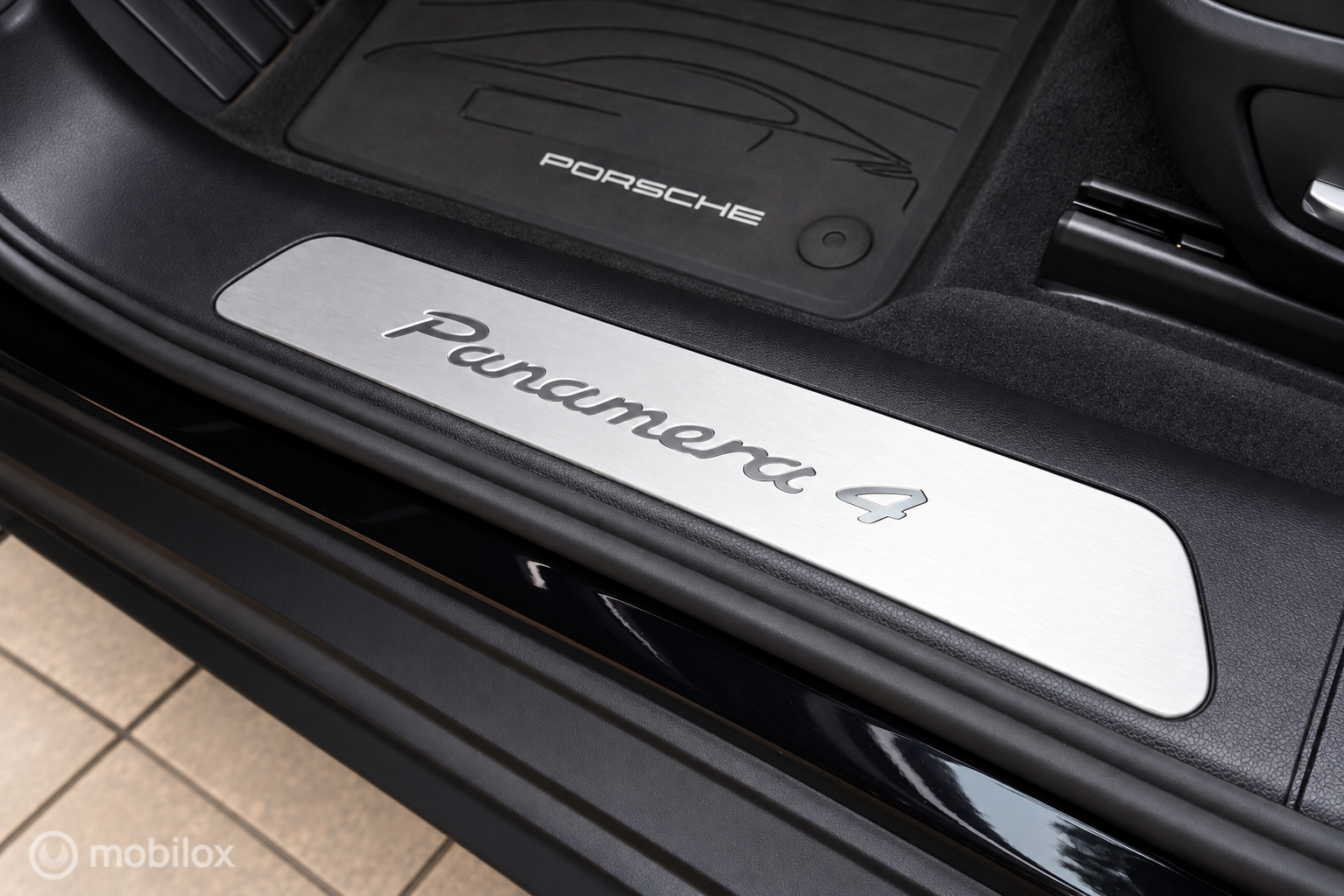 Foto van Porsche Panamera 4 E-hybrid