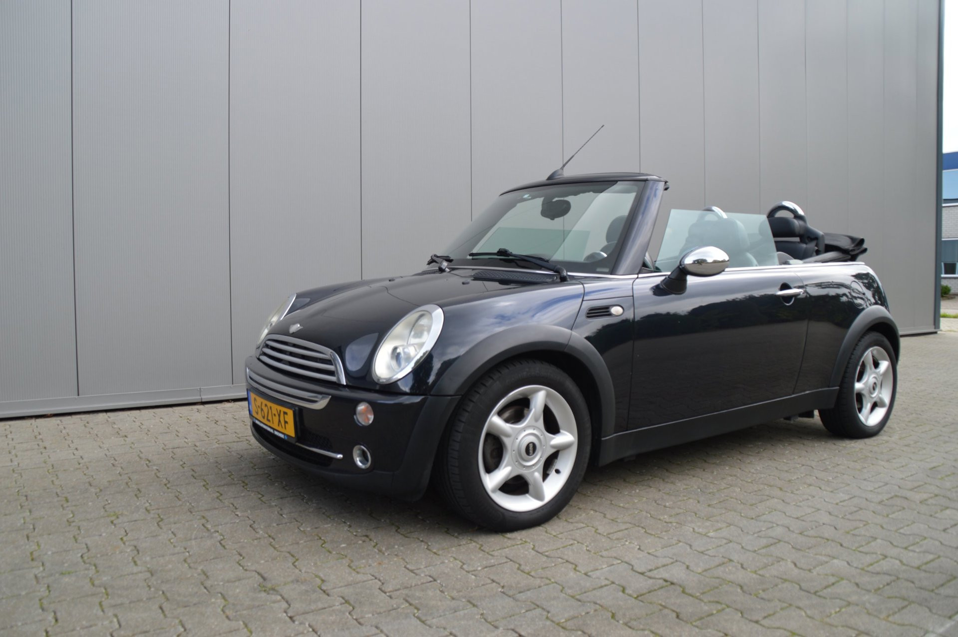 Mini Mini Cabrio 1.6 One 2007 - voorkant