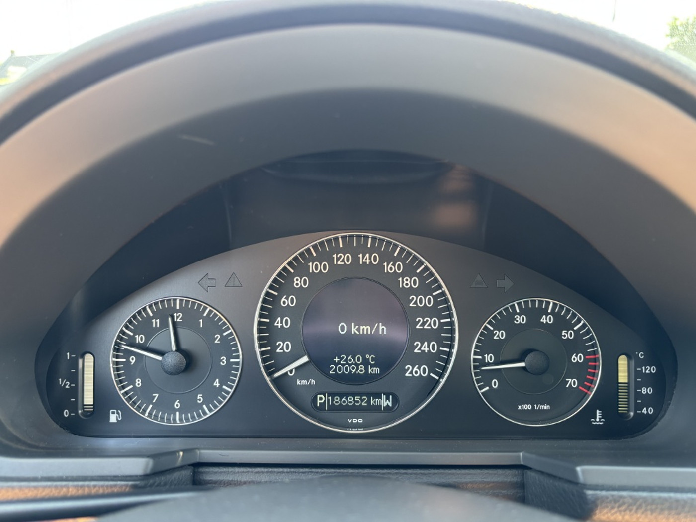Foto van Mercedes-Benz E 240