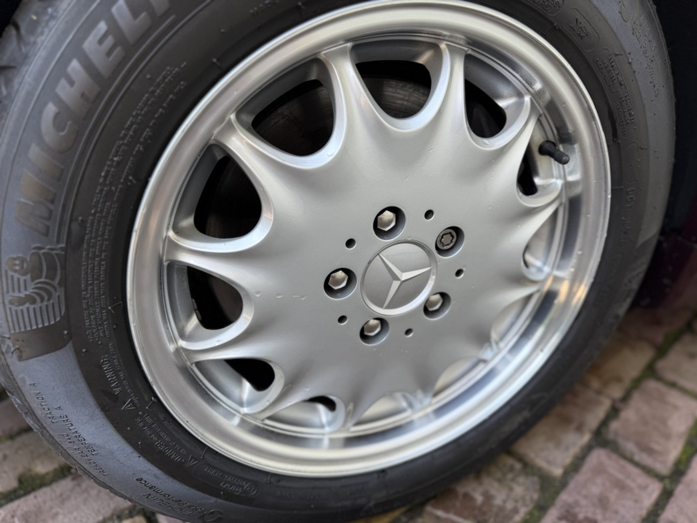 Foto van Mercedes-Benz SL 600