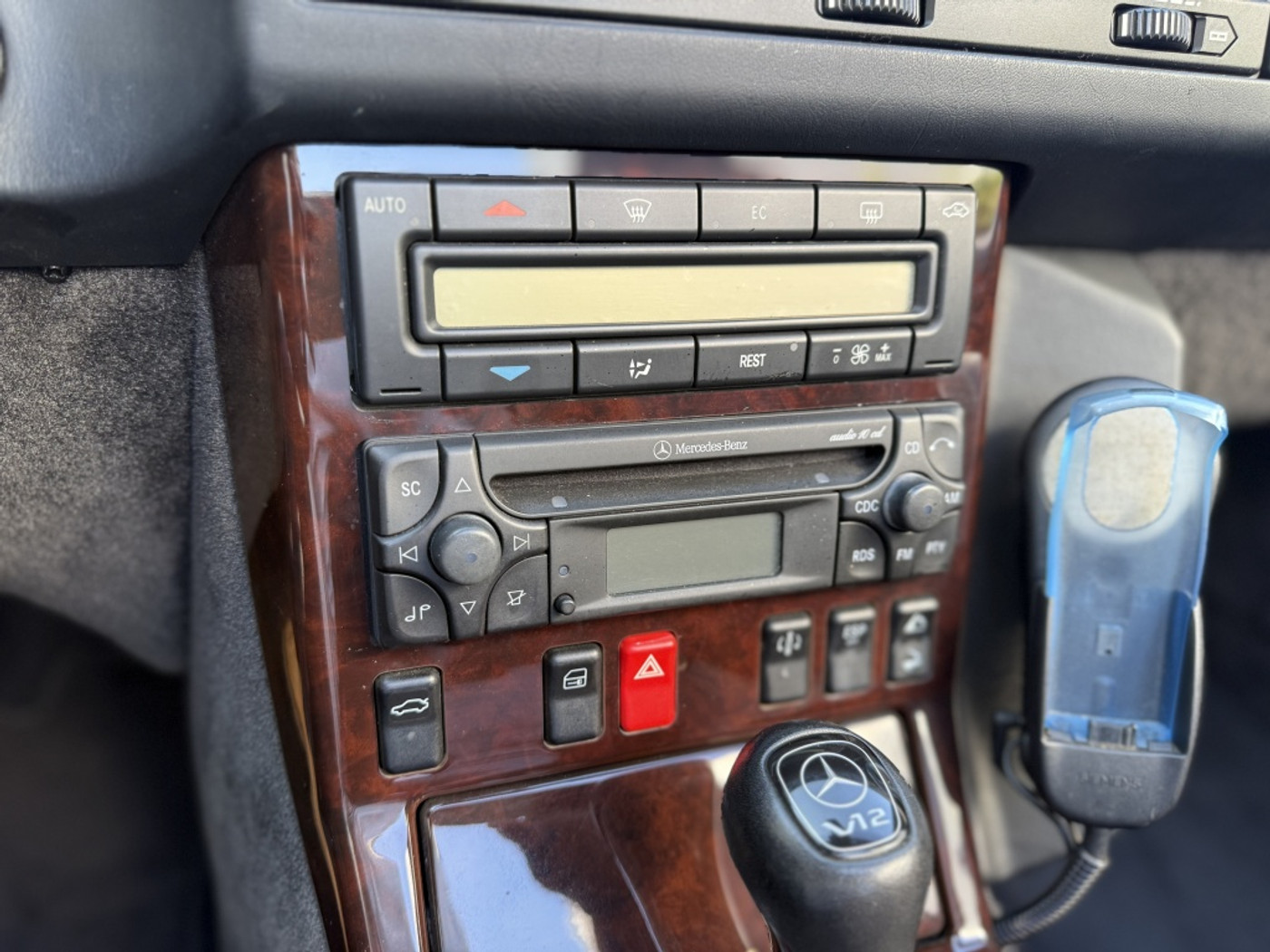 Foto van Mercedes-Benz SL 600