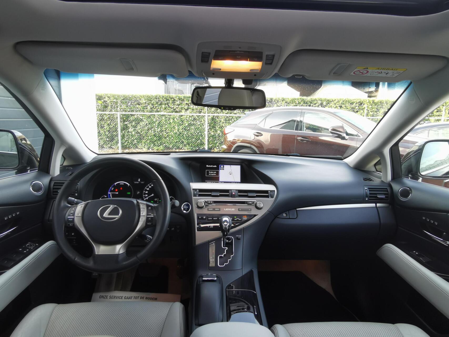Foto van Lexus Lexus Rx450h