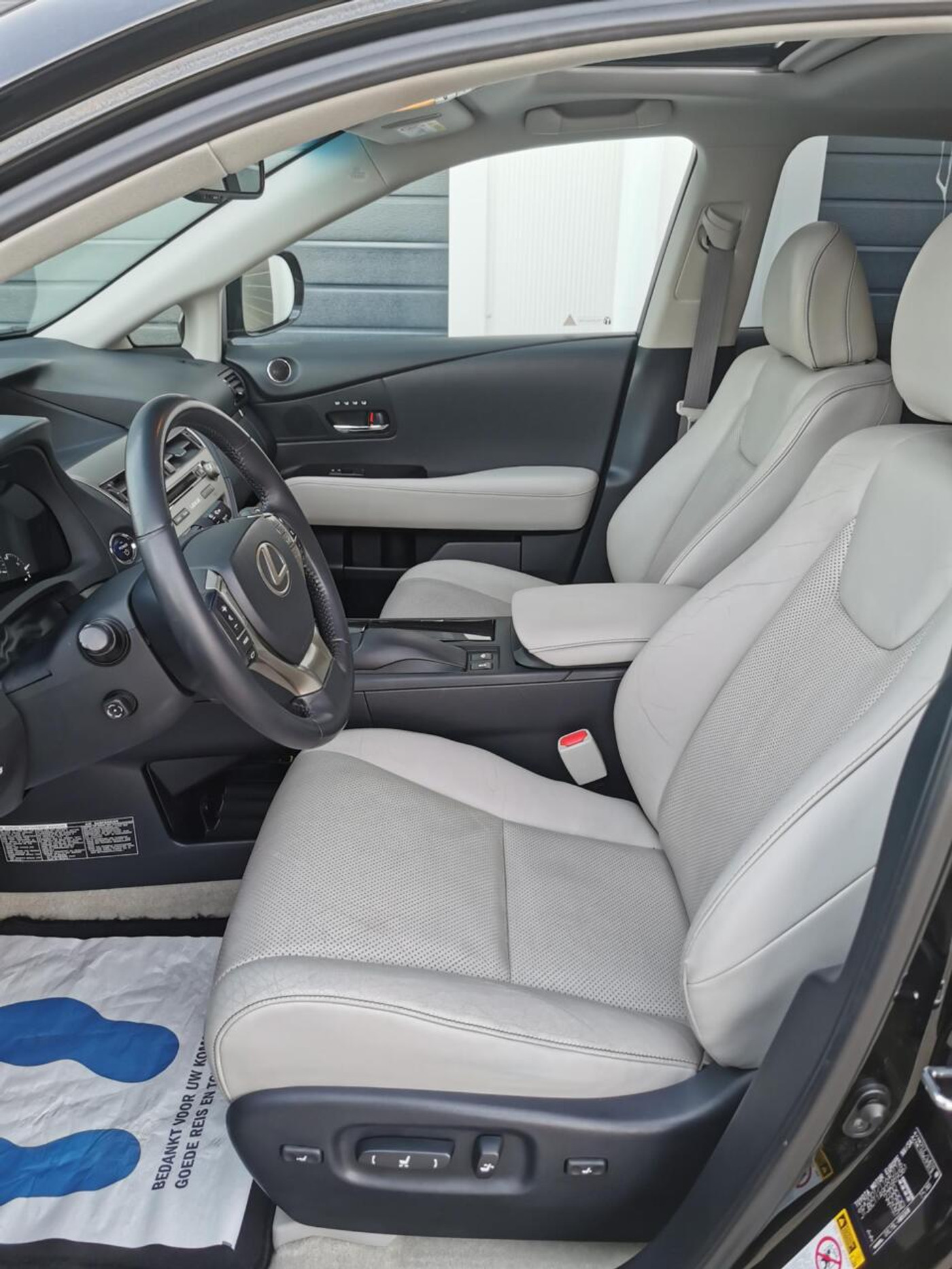Foto van Lexus Lexus Rx450h