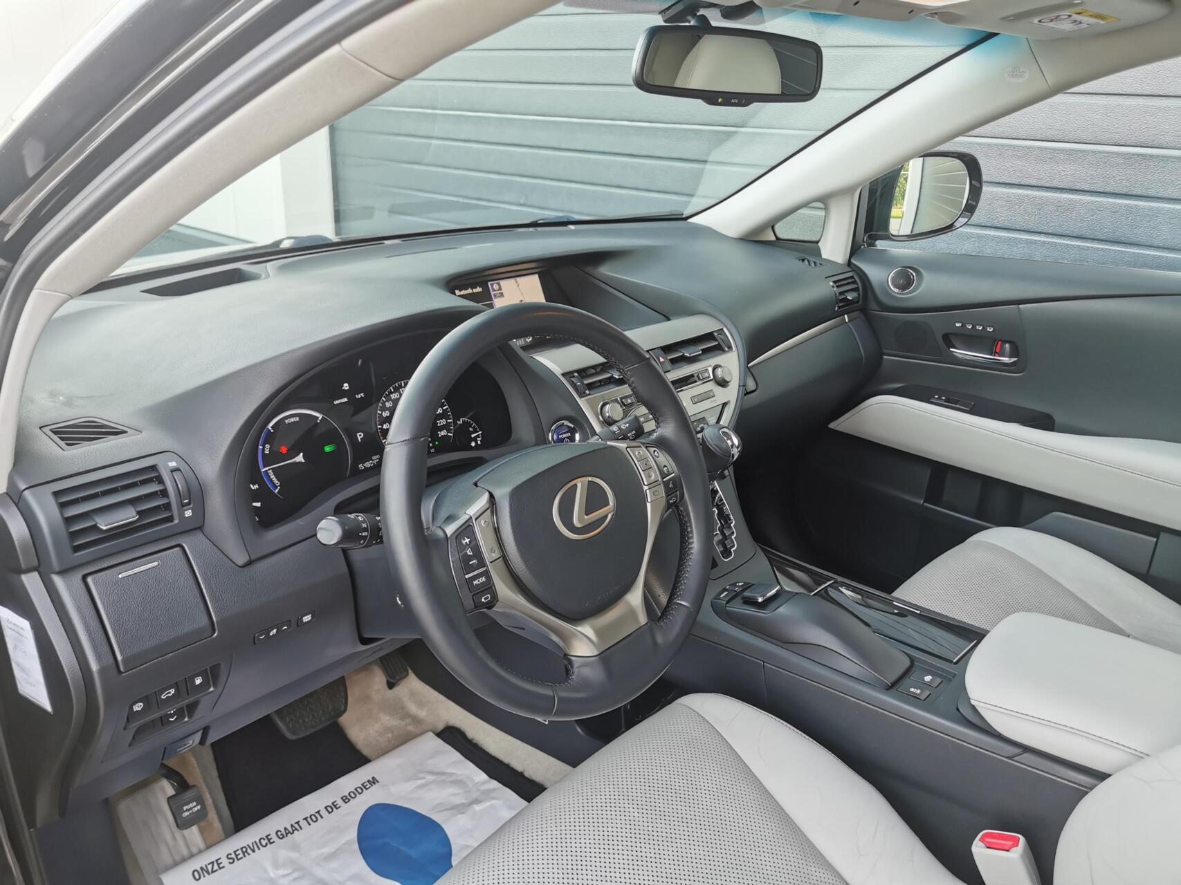 Foto van Lexus Lexus Rx450h