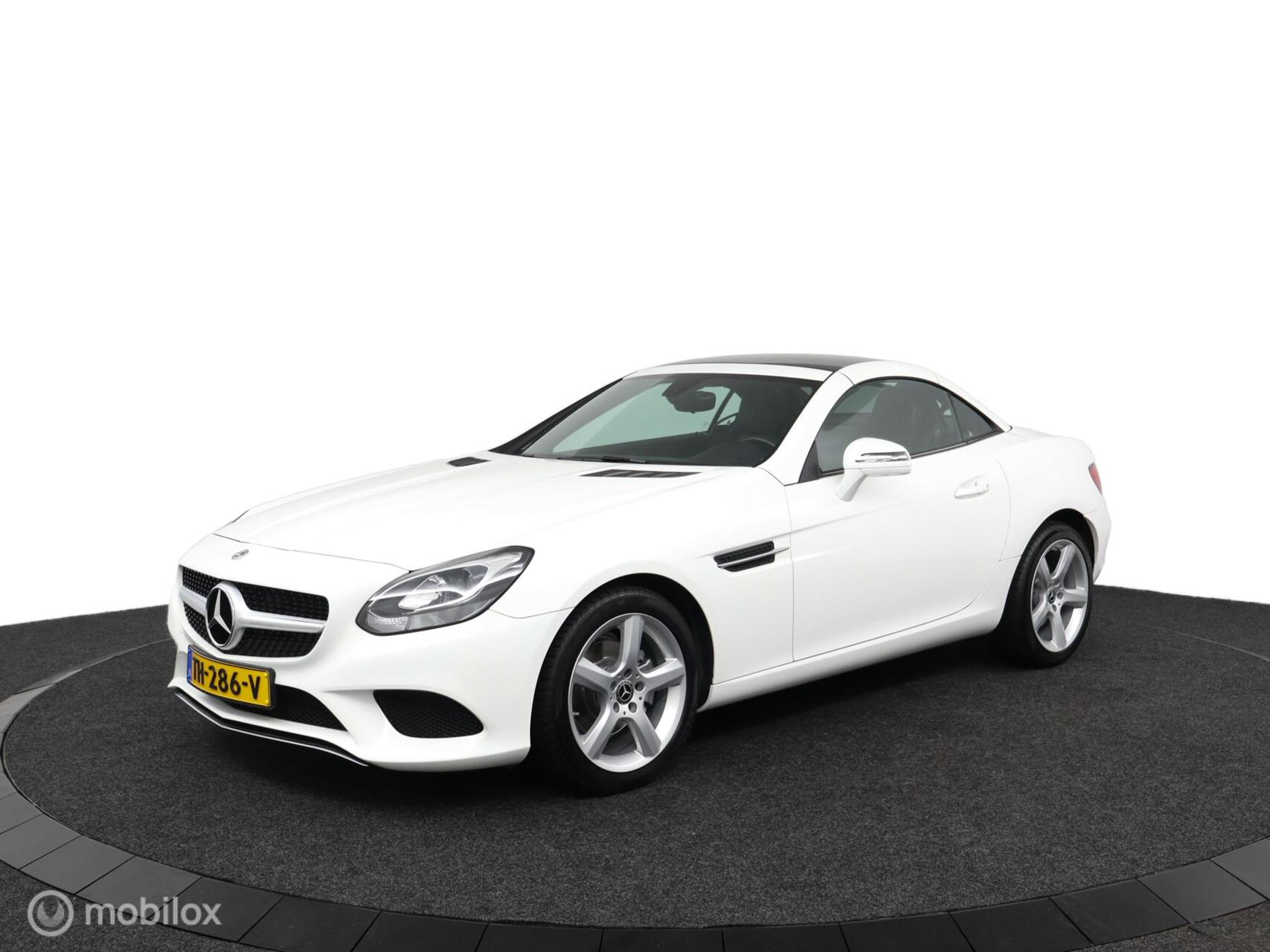 Foto van Mercedes-Benz SLC 180