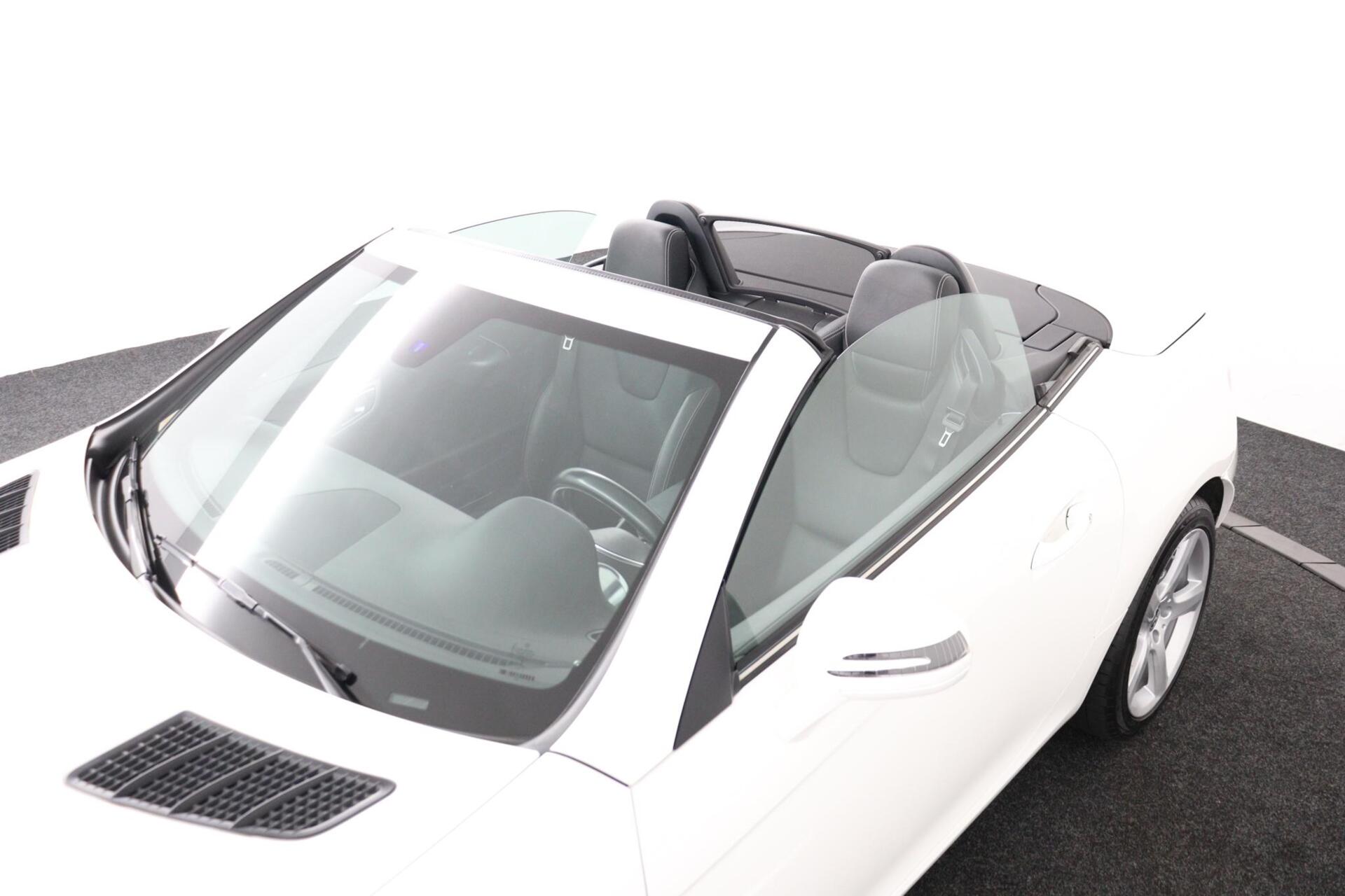Foto van Mercedes-Benz SLC 180