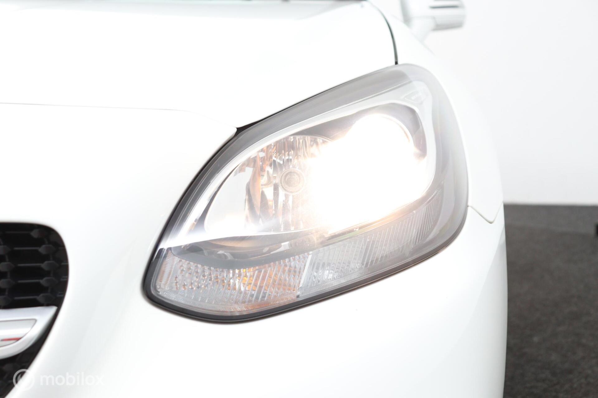 Foto van Mercedes-Benz SLC 180