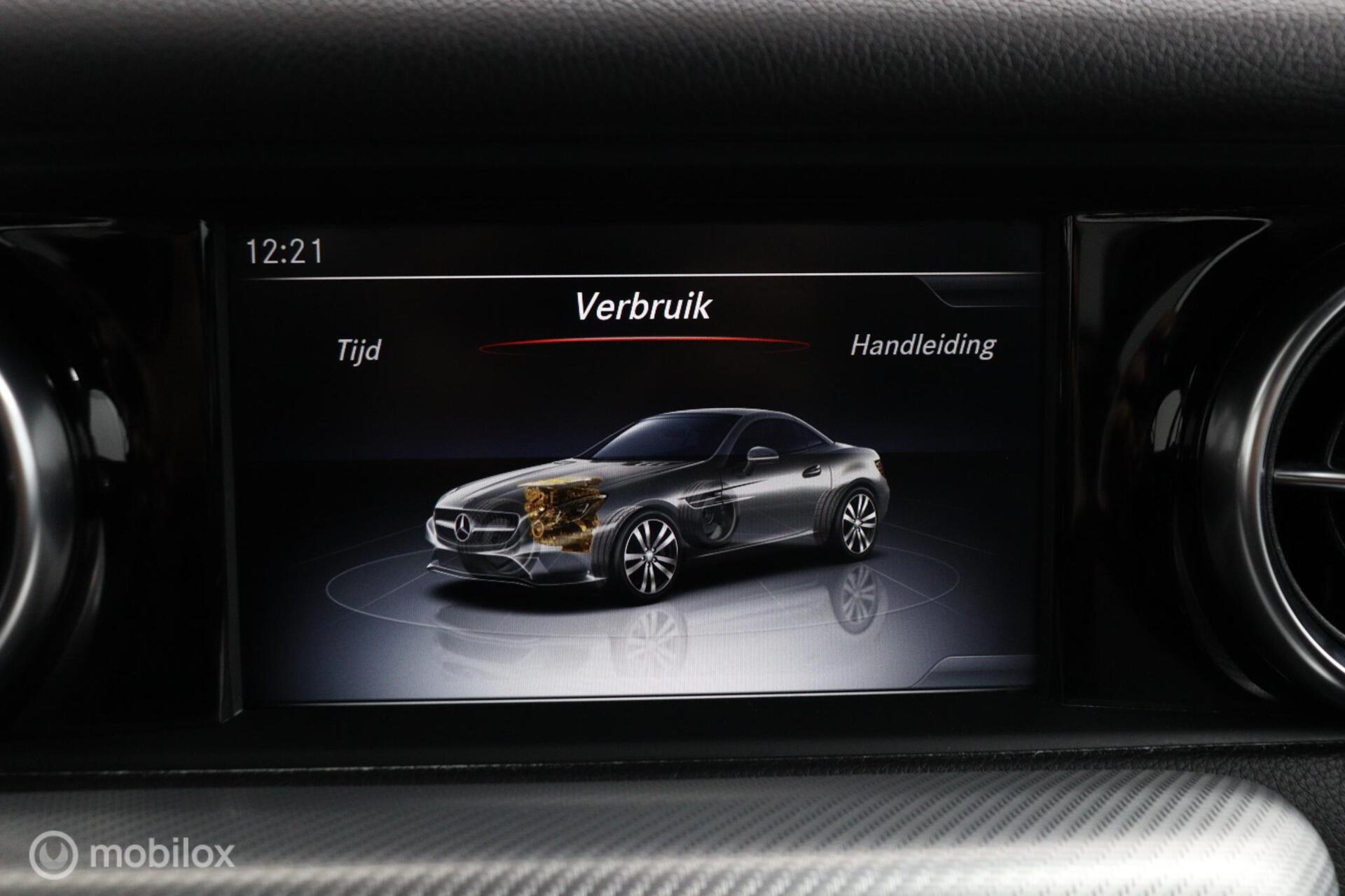 Foto van Mercedes-Benz SLC 180