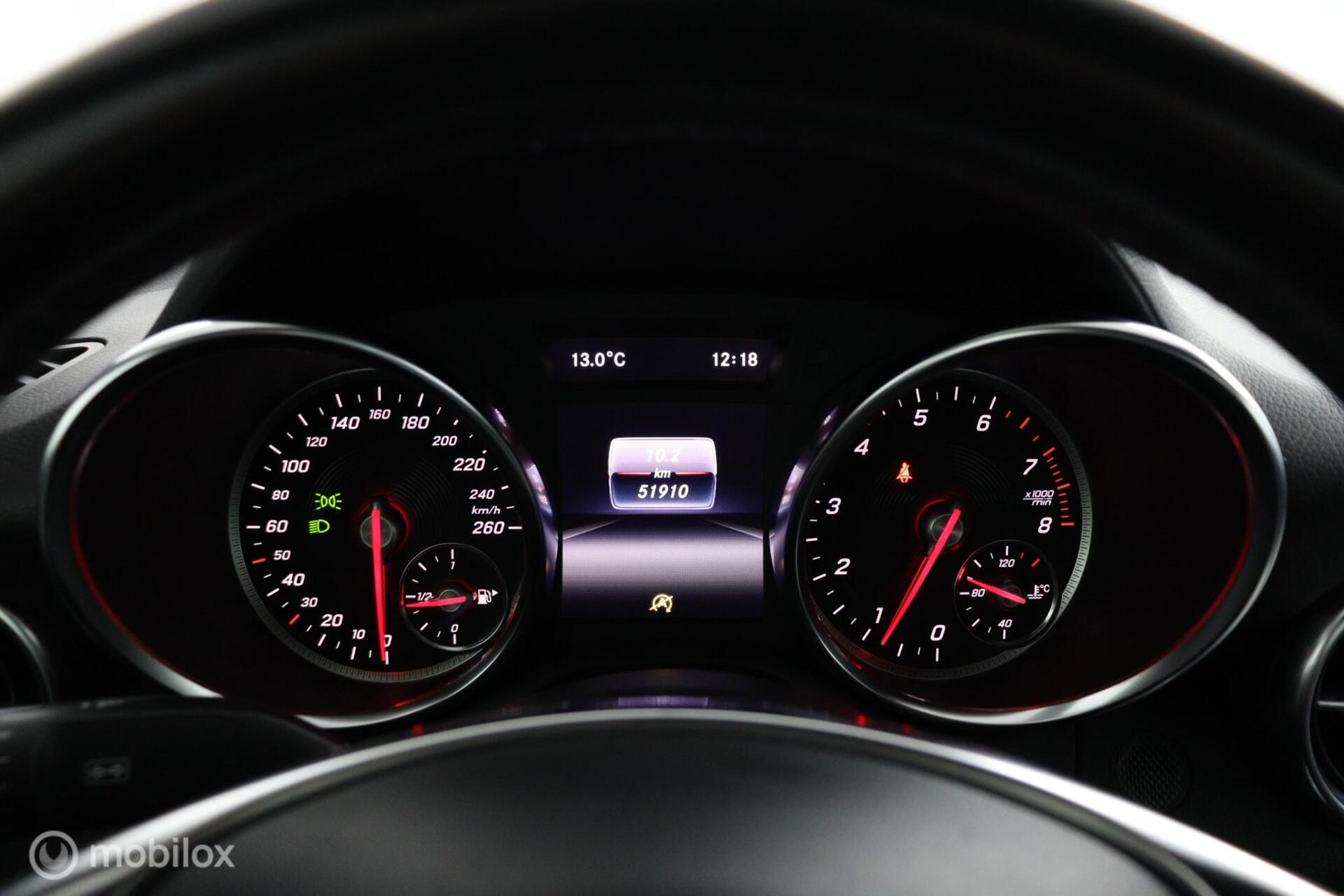 Foto van Mercedes-Benz SLC 180