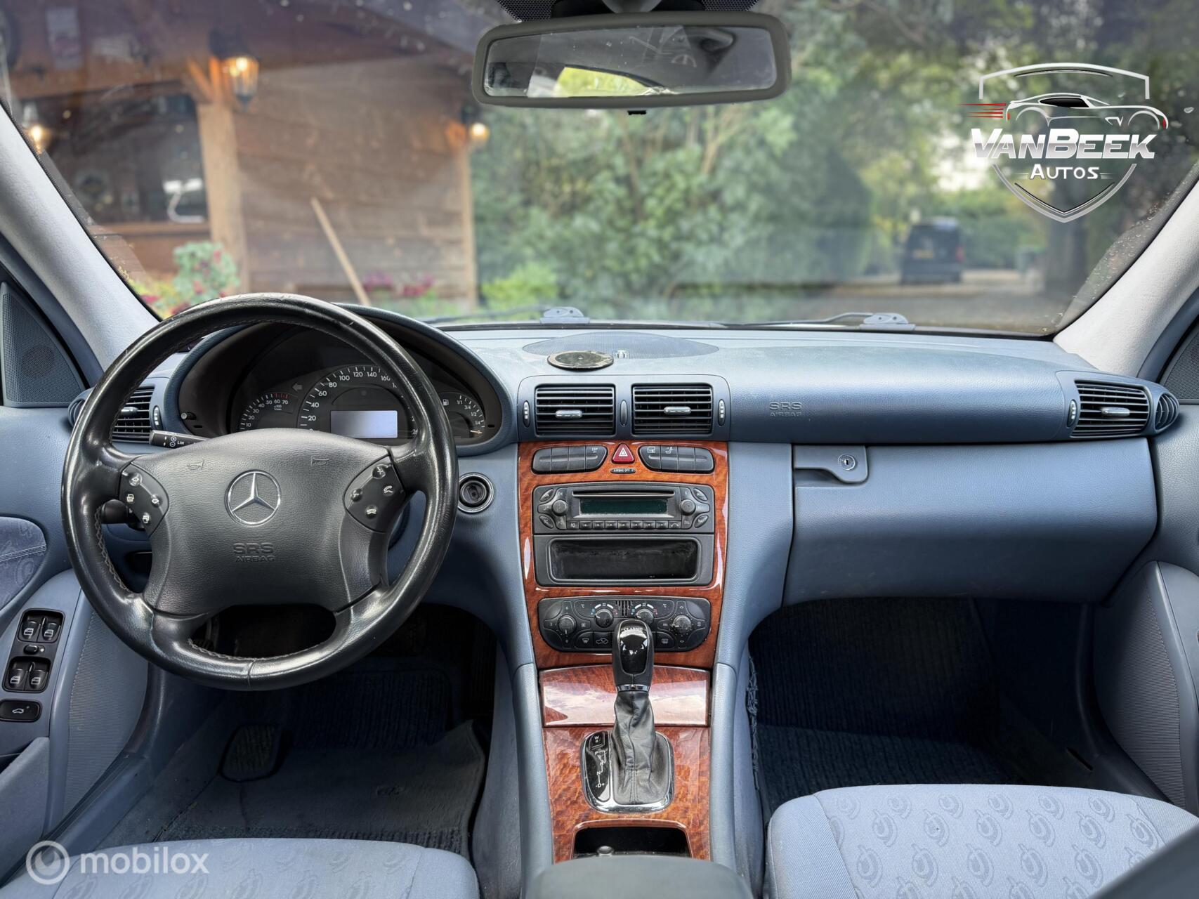 Foto van Mercedes-Benz C 200