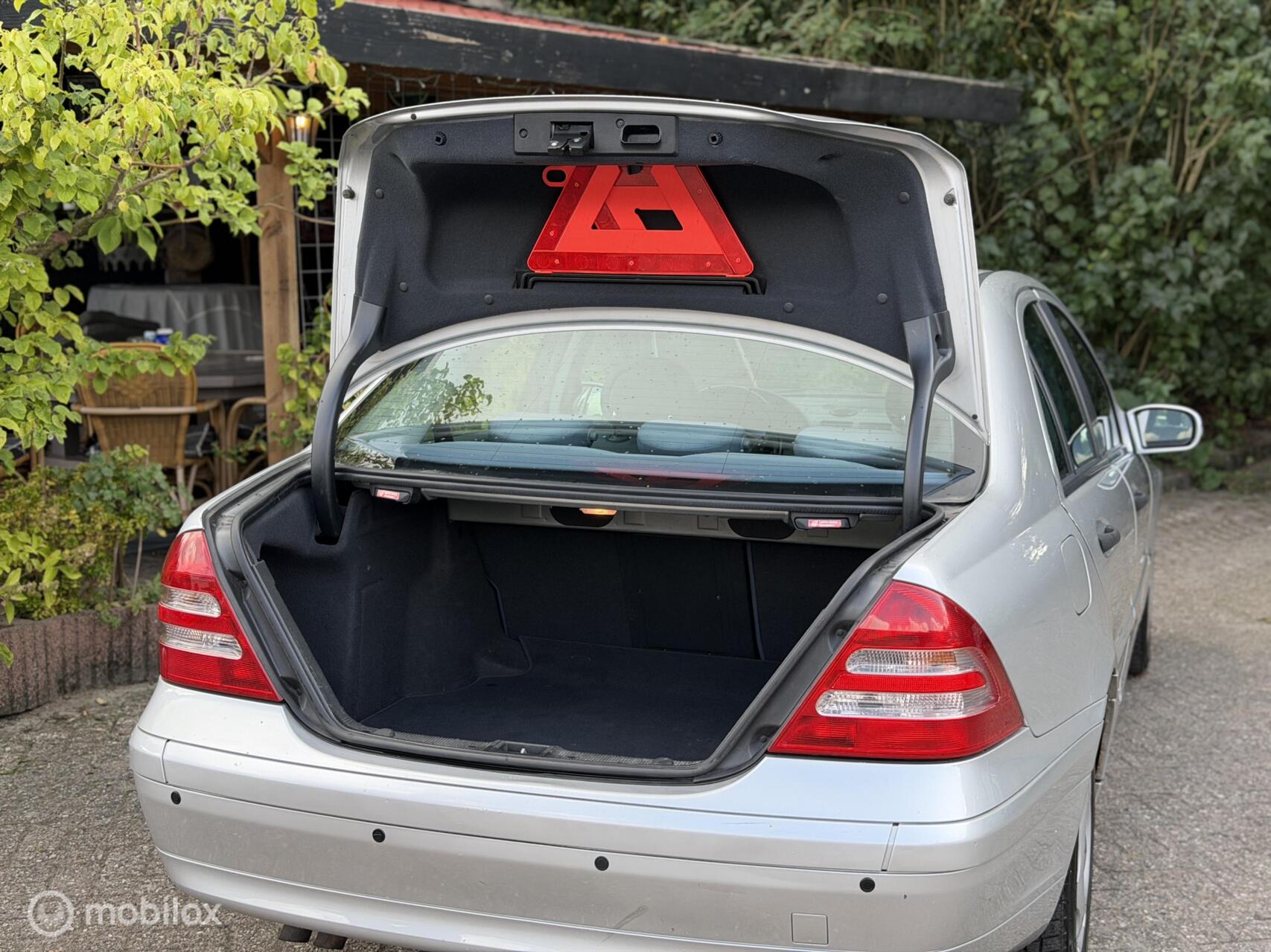 Foto van Mercedes-Benz C 200