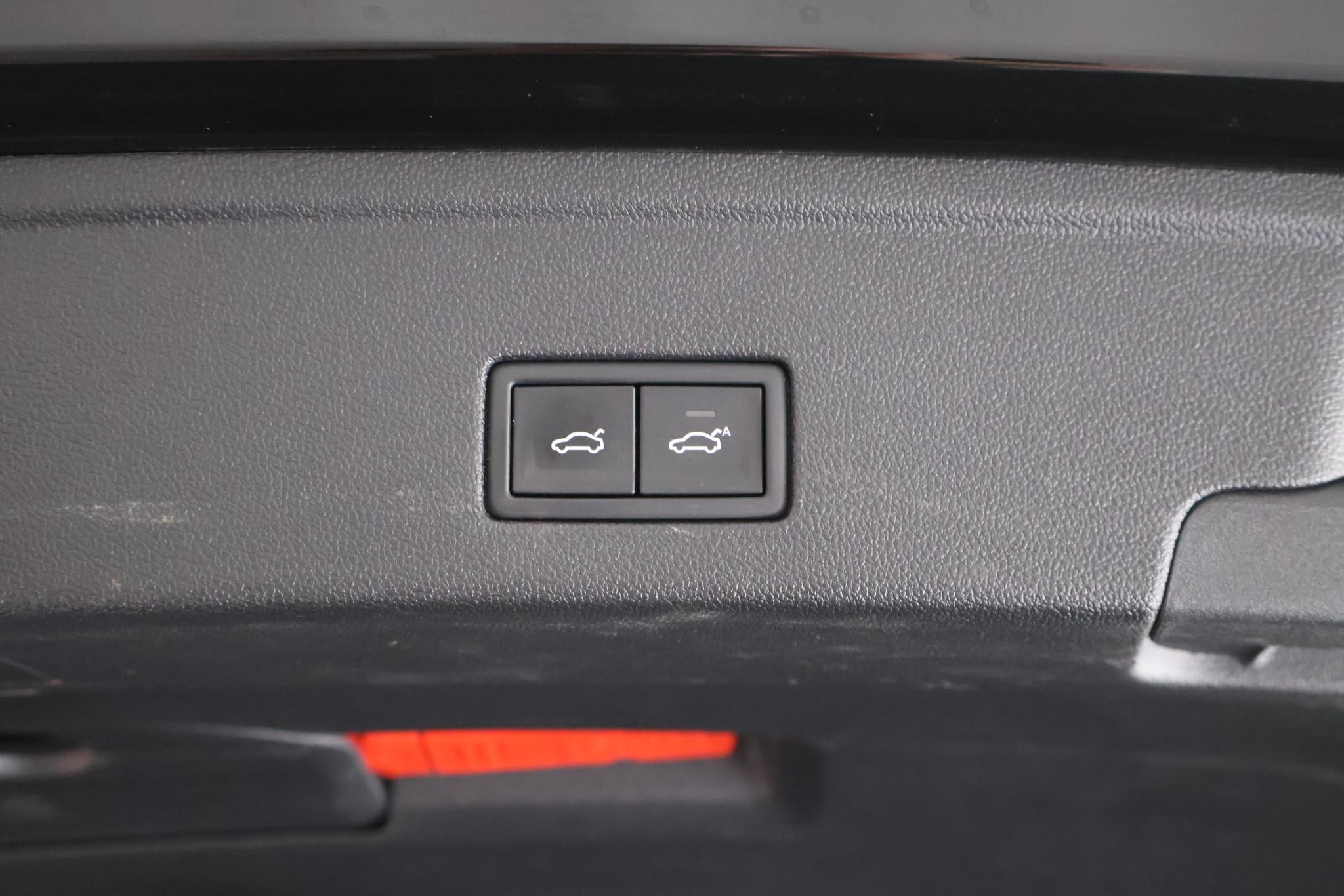 Foto van Volkswagen Touareg R