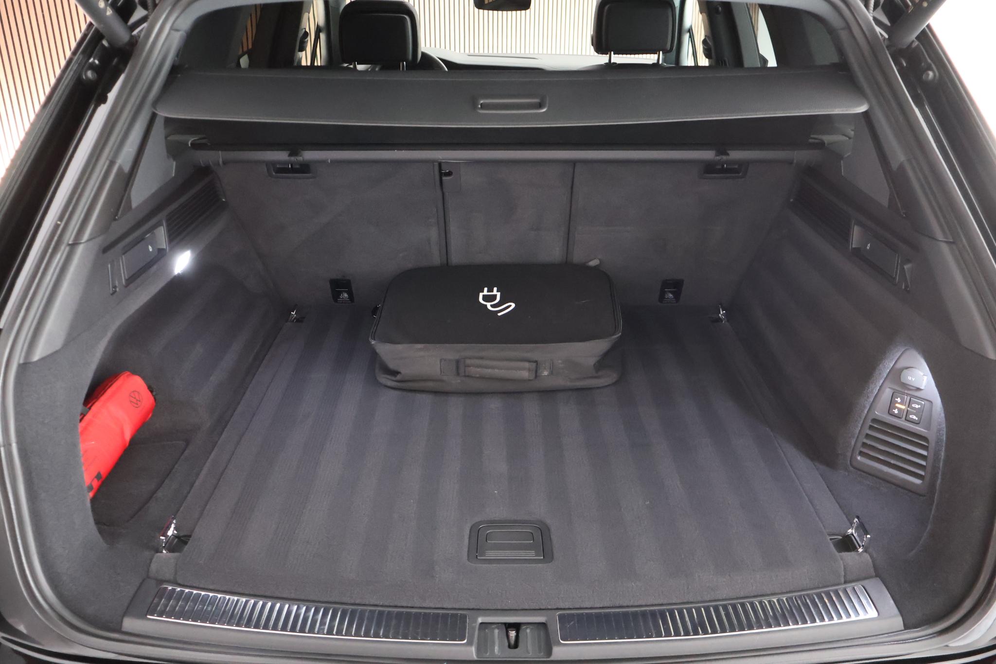 Foto van Volkswagen Touareg R