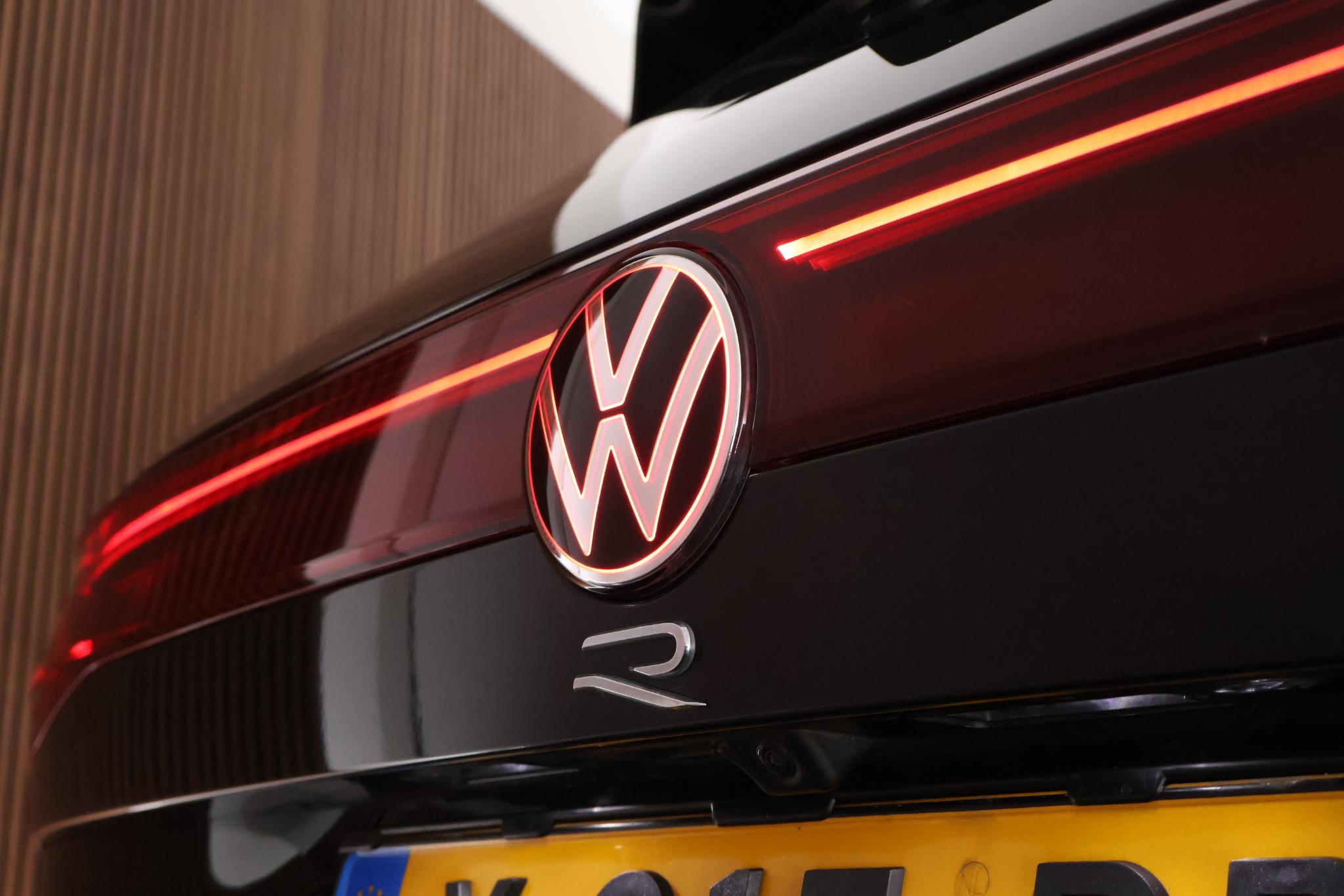 Foto van Volkswagen Touareg R