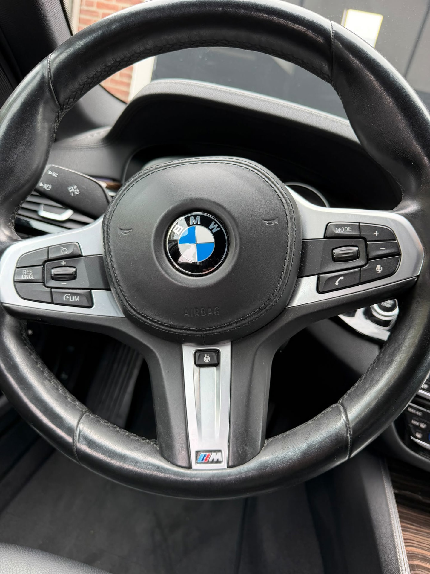 Foto van BMW 530e Iperformance