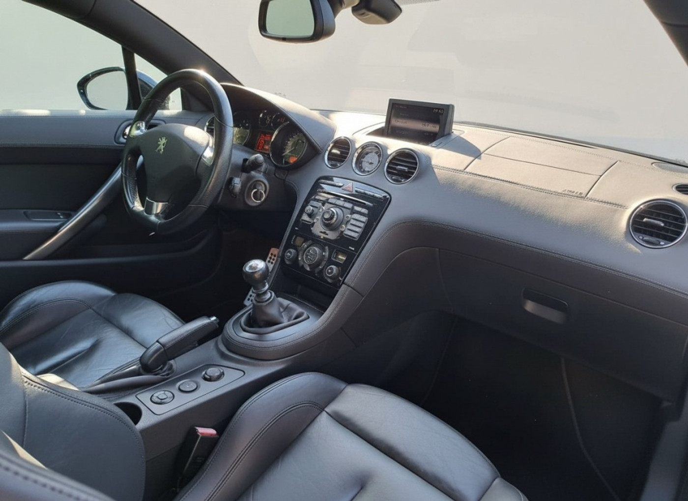 Foto van Peugeot RCZ