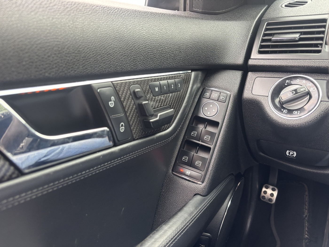 Foto van Mercedes-Benz C 63 AMG