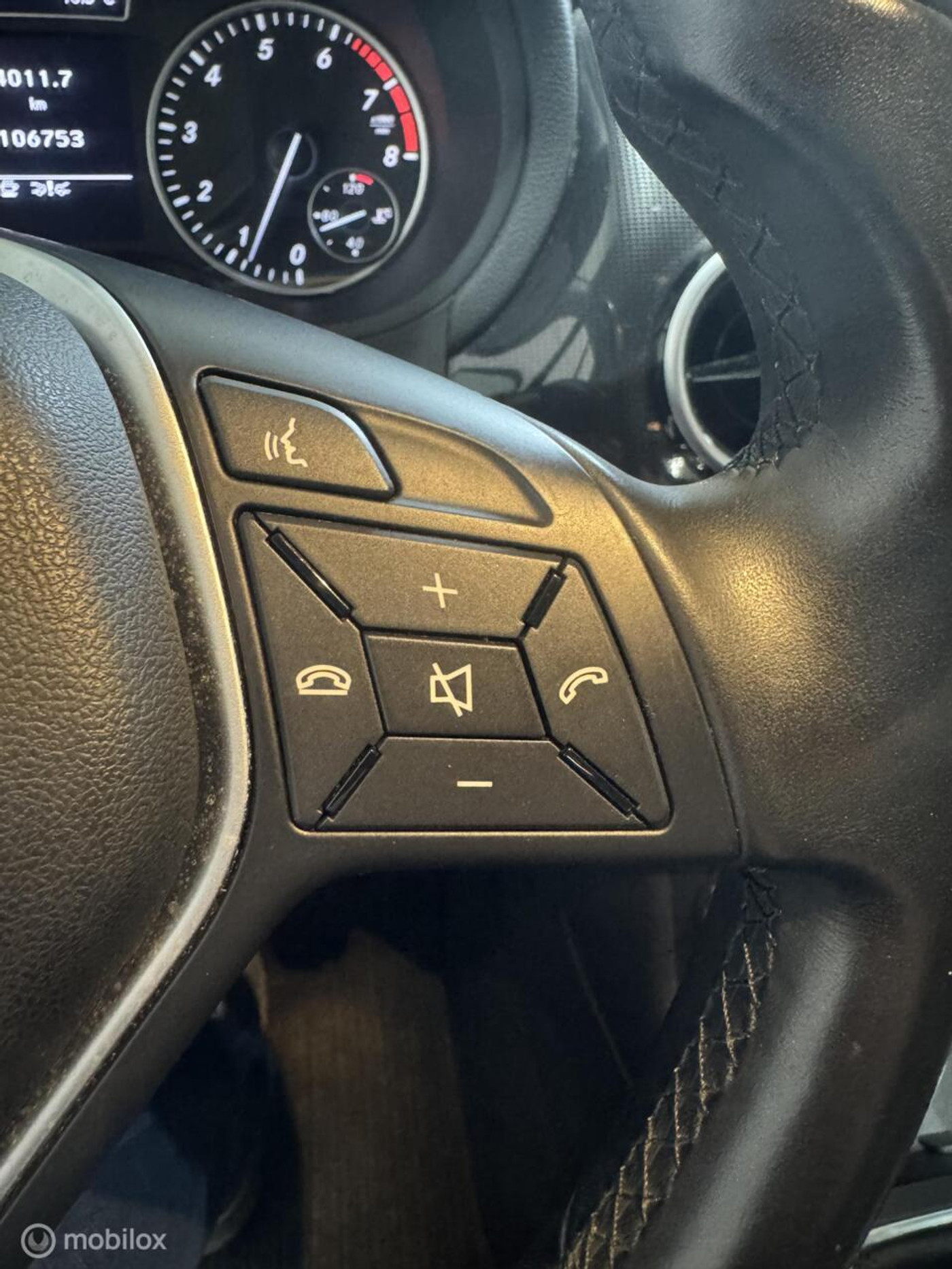 Foto van Mercedes-Benz B 180