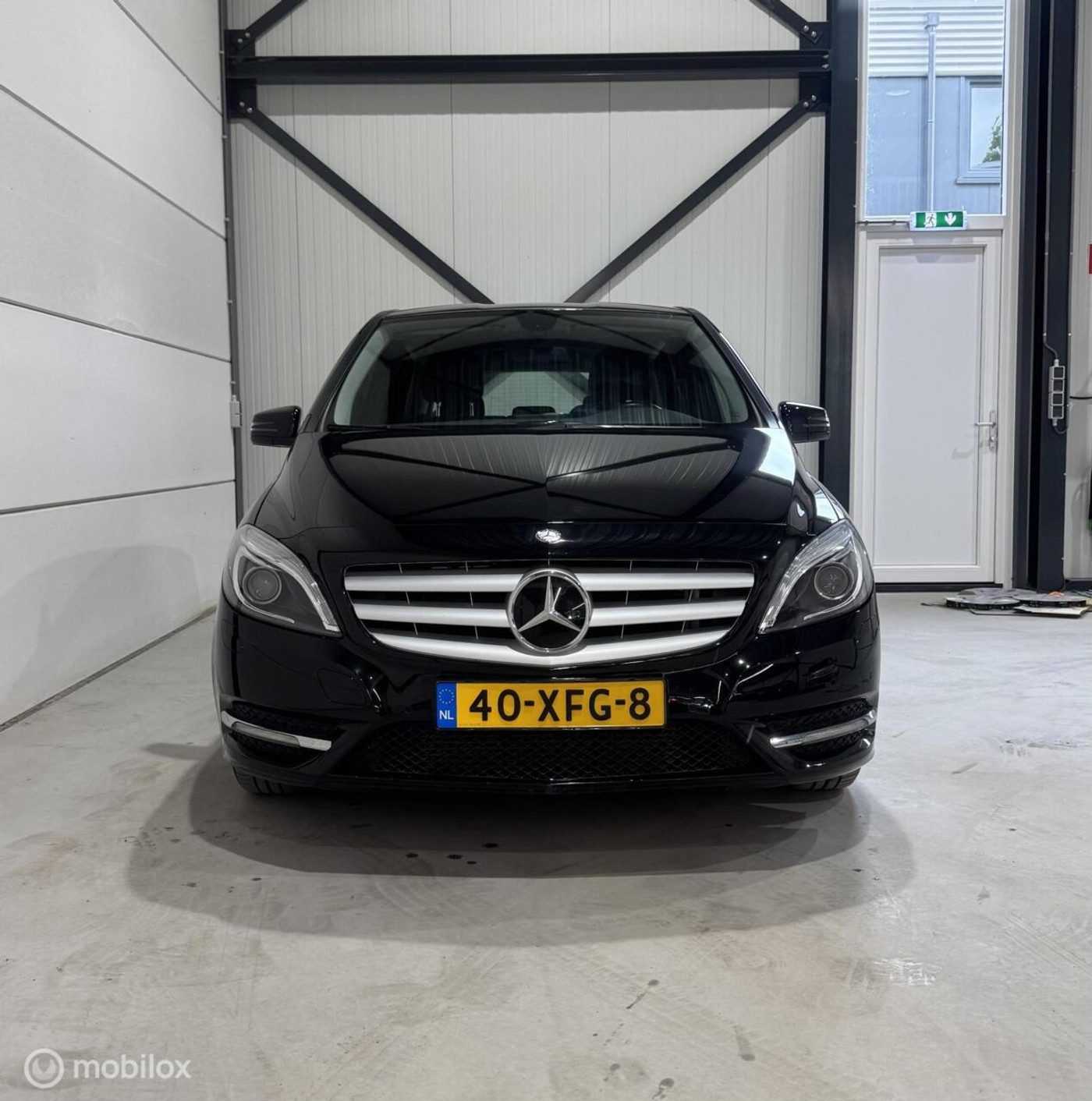 Foto van Mercedes-Benz B 180
