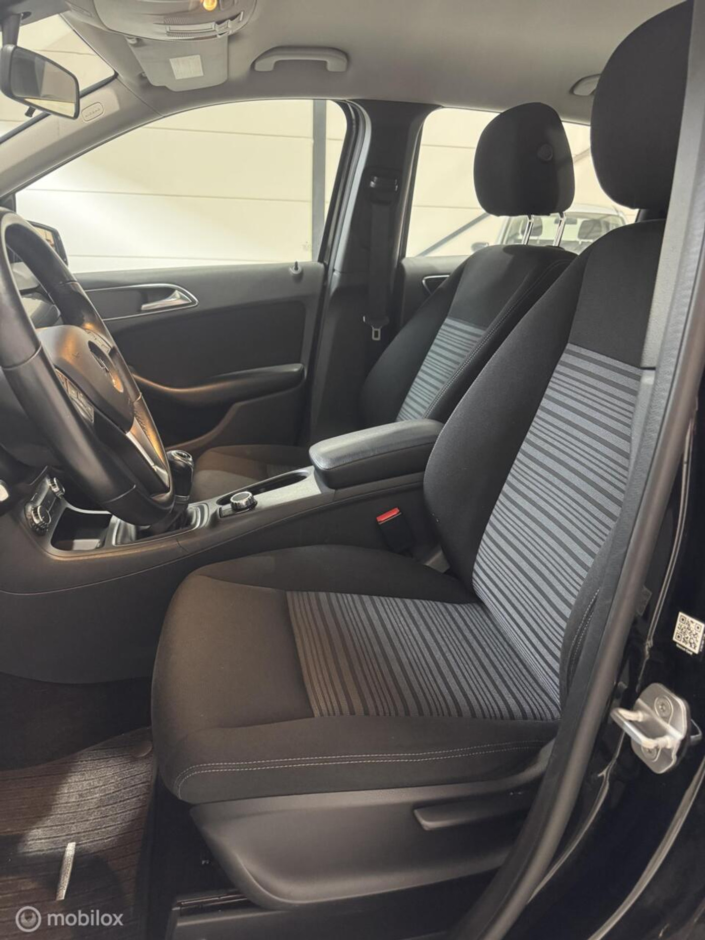 Foto van Mercedes-Benz B 180