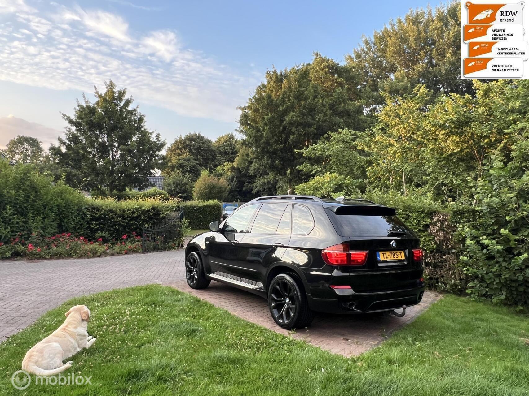 Foto van BMW X Rheihe