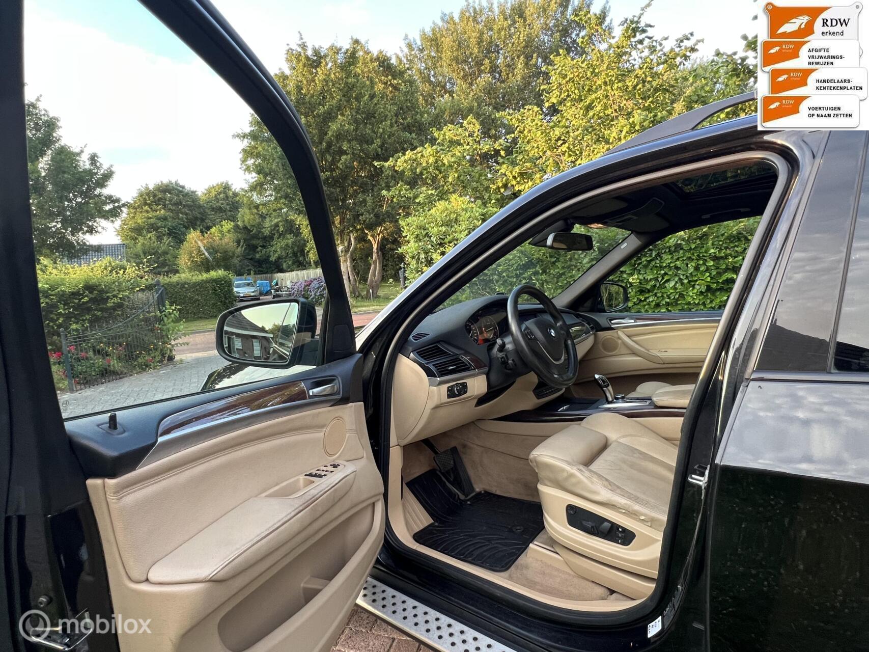 Foto van BMW X Rheihe
