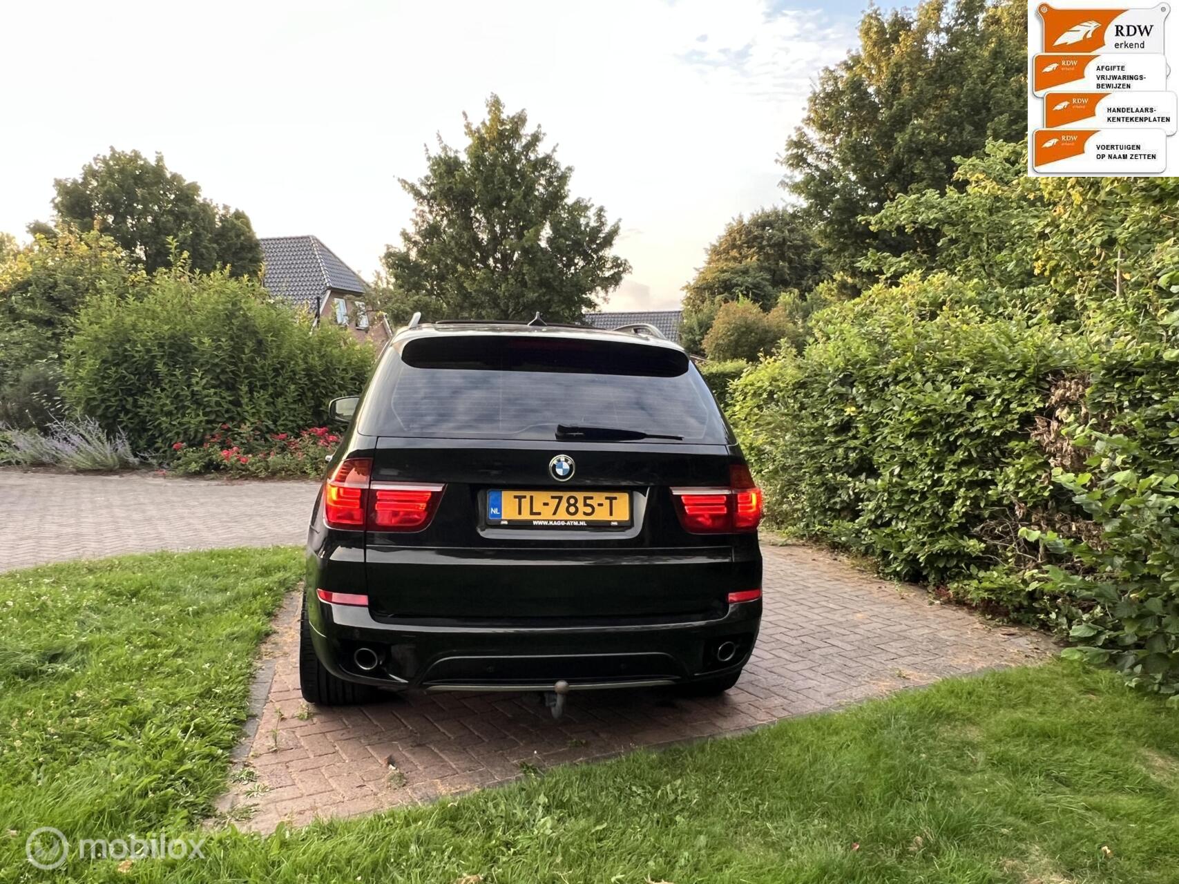 Foto van BMW X Rheihe