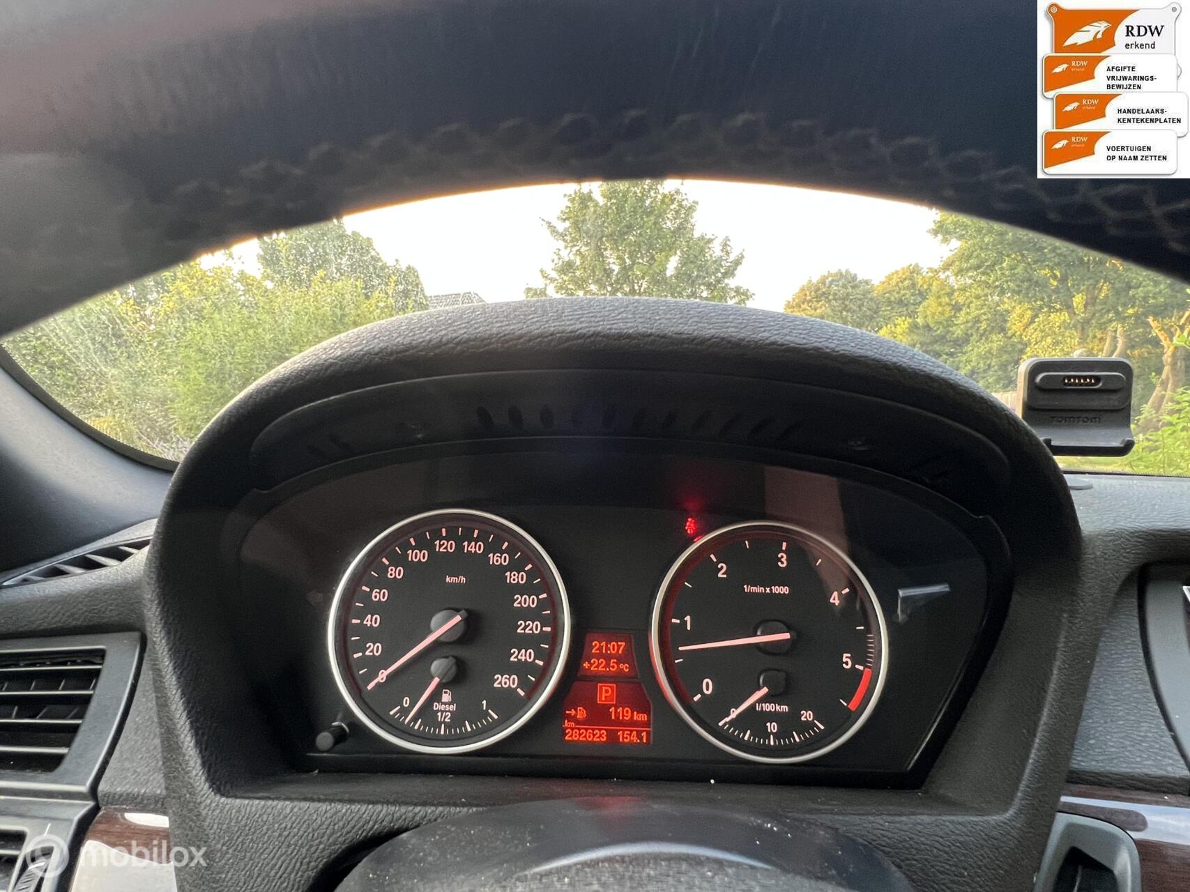 Foto van BMW X Rheihe