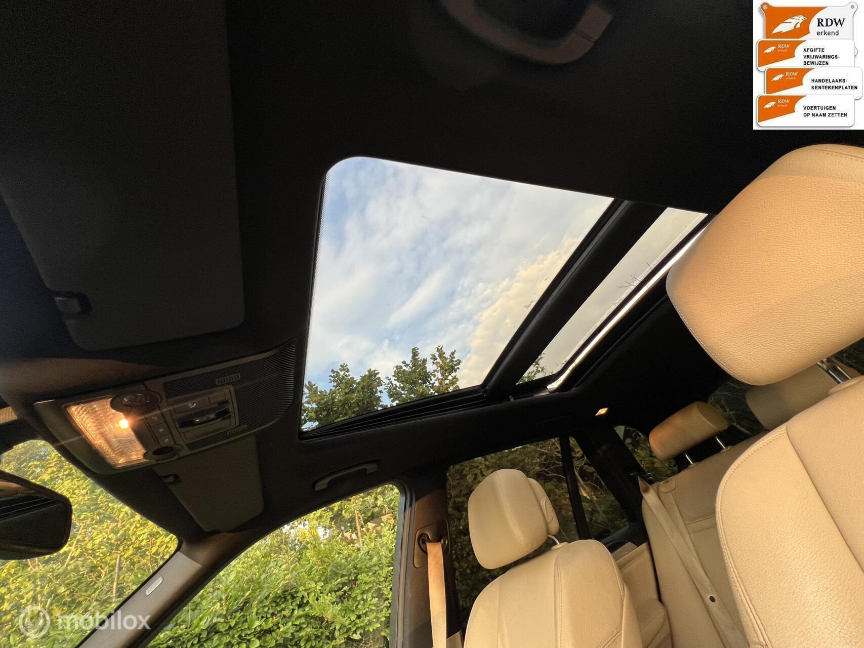 Foto van BMW X Rheihe