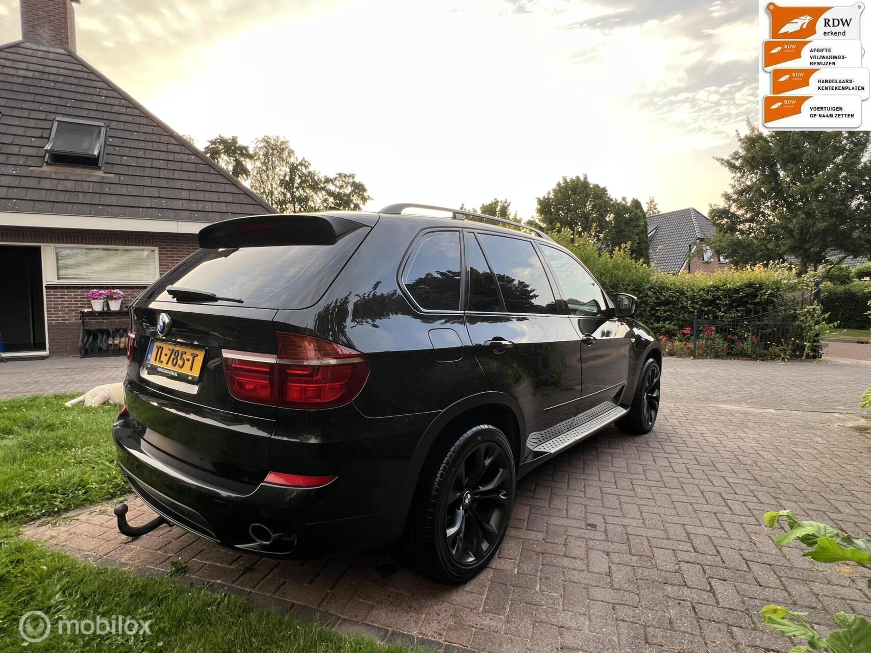 Foto van BMW X Rheihe