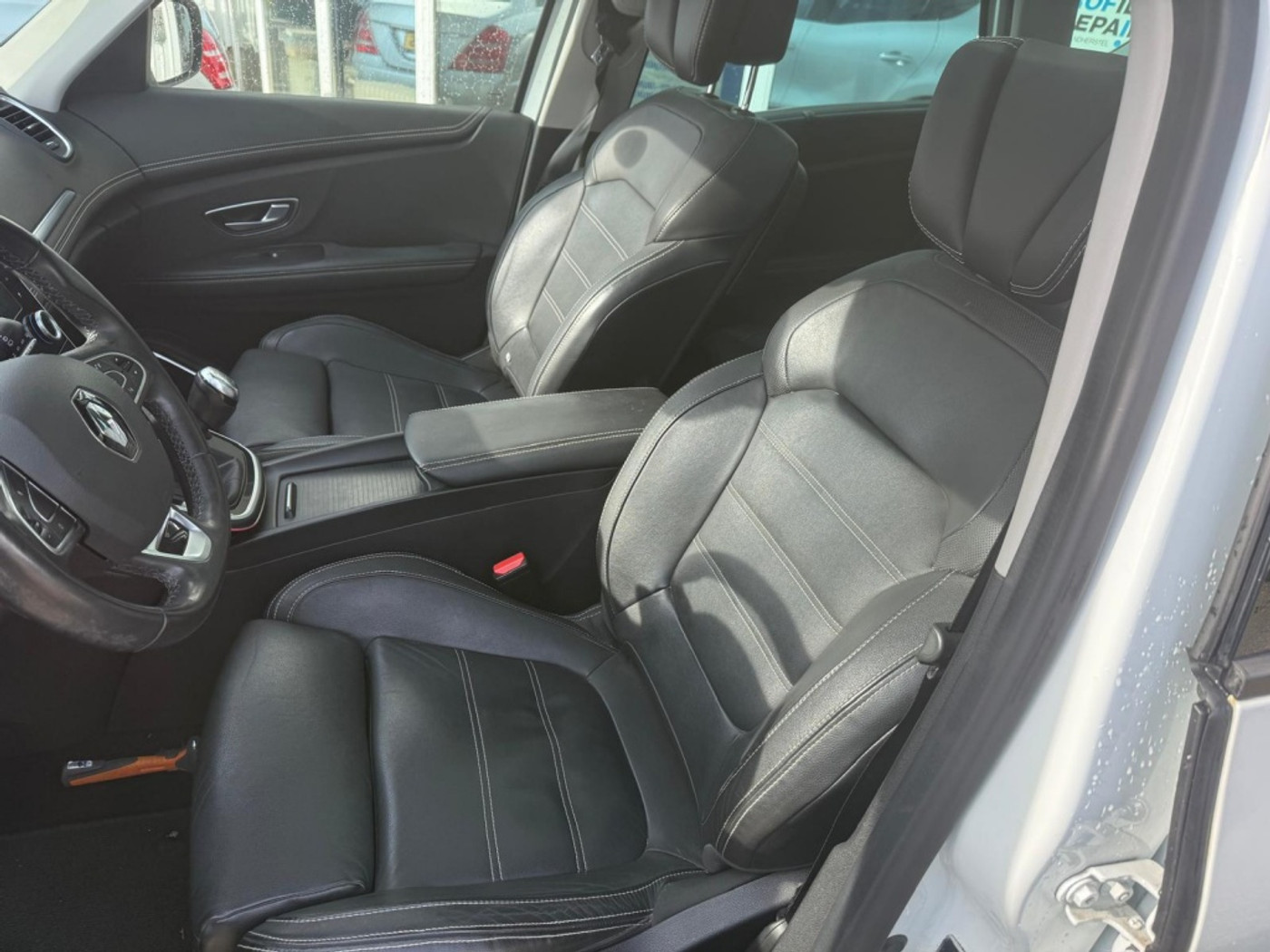 Foto van Renault Scenic