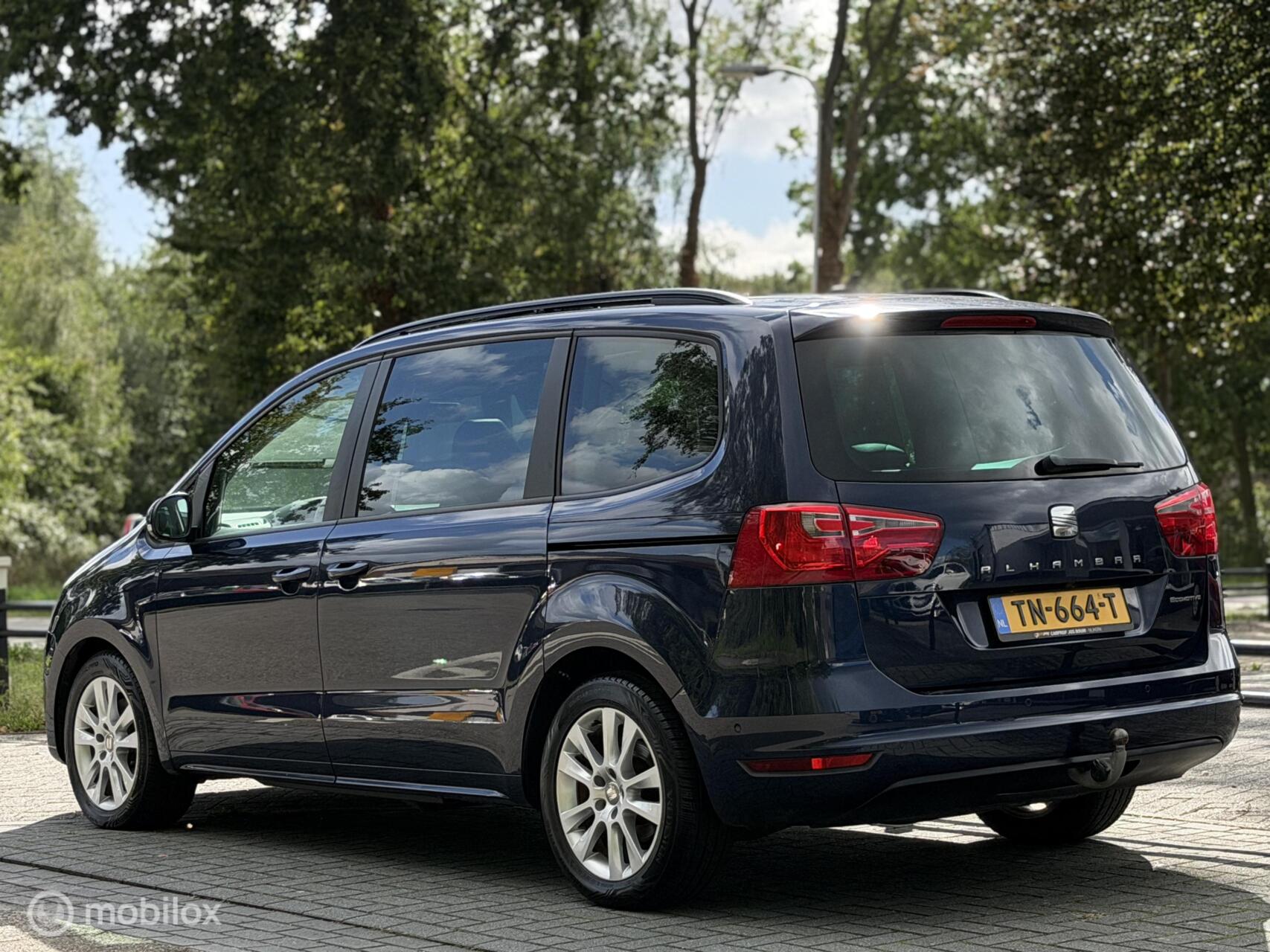 Foto van Seat Alhambra