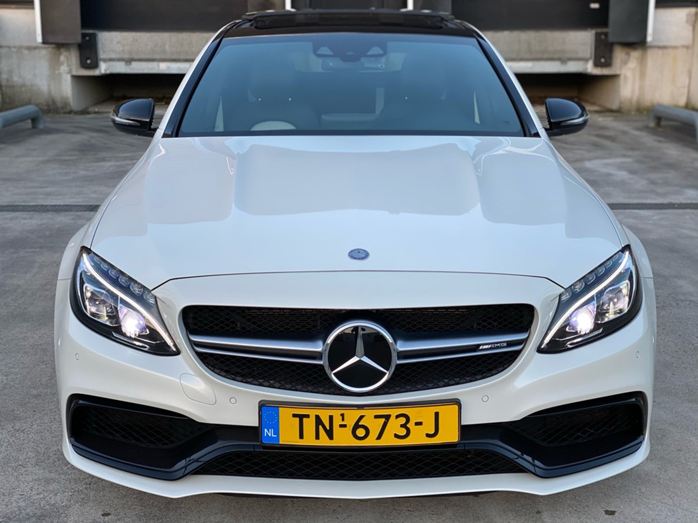 Foto van Mercedes-Benz AMG C 63