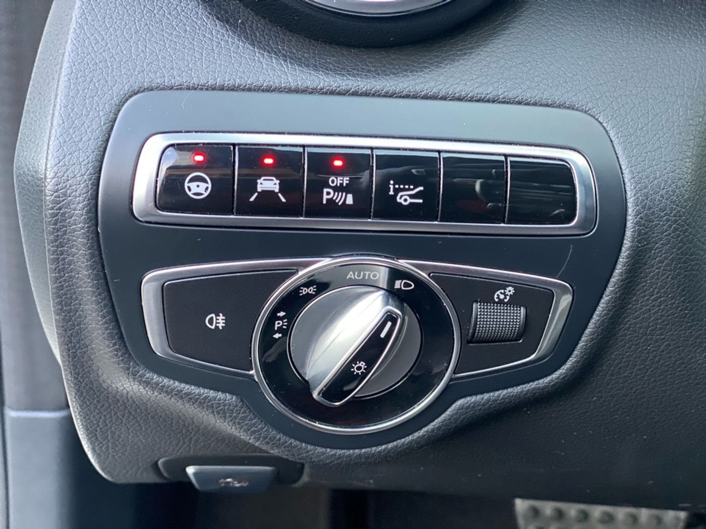 Foto van Mercedes-Benz AMG C 63