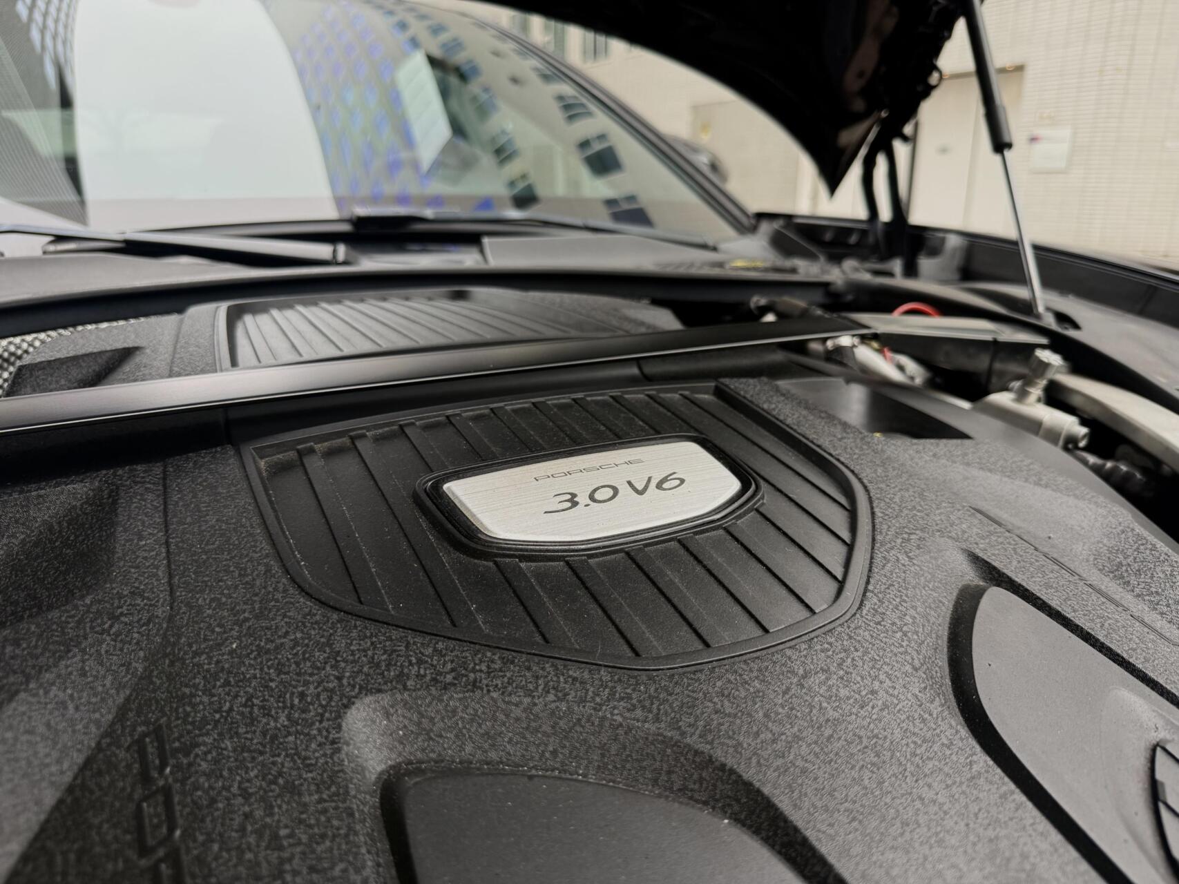 Foto van Porsche Panamera 4