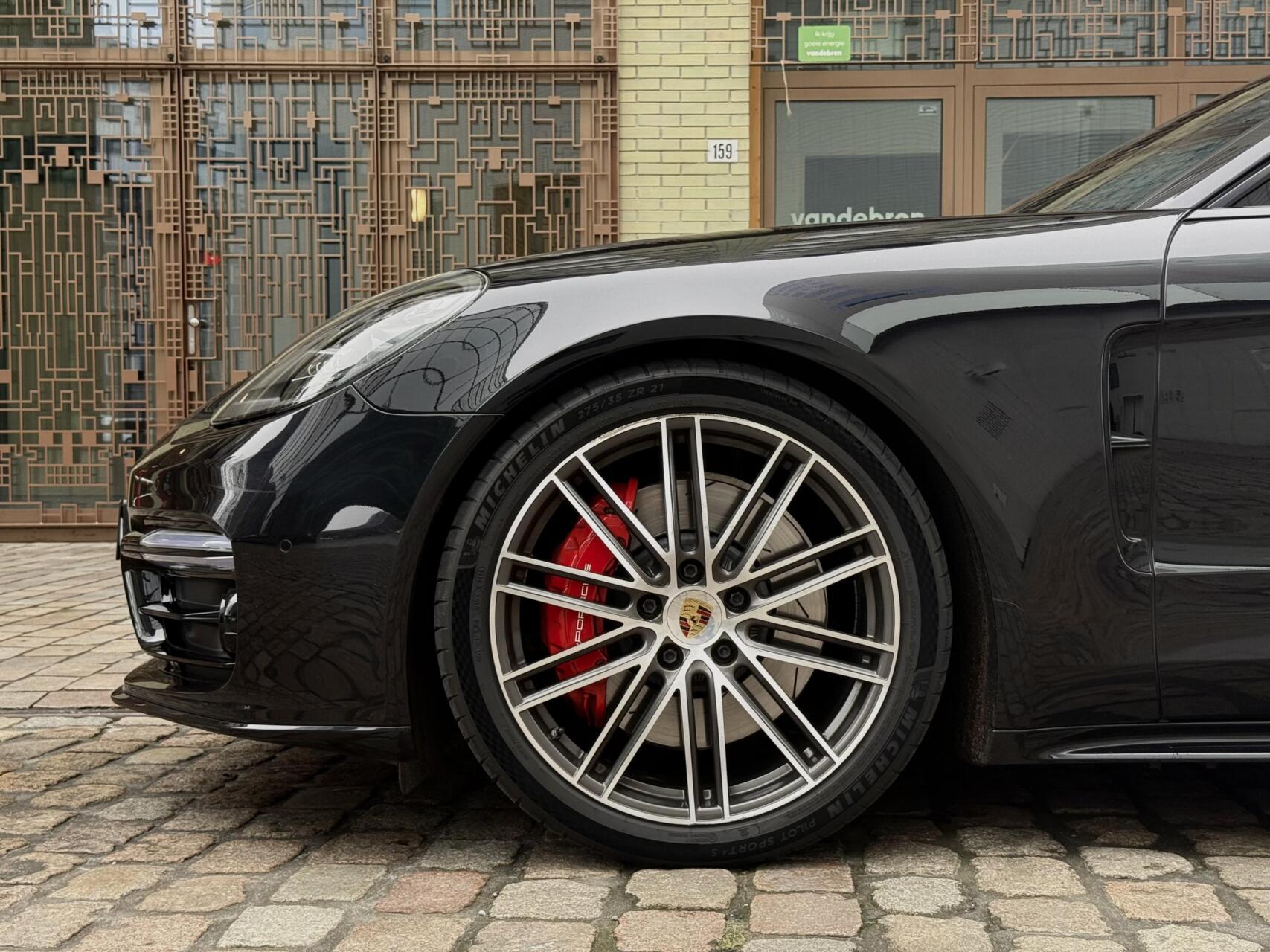 Foto van Porsche Panamera 4