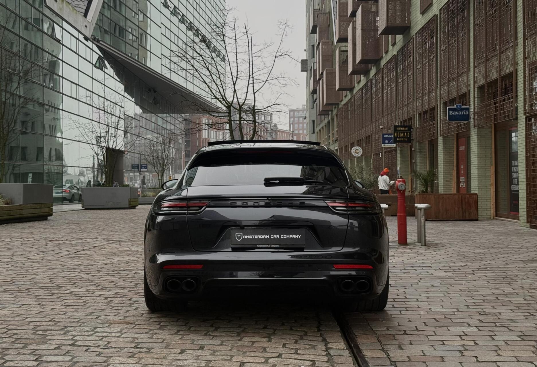 Foto van Porsche Panamera 4