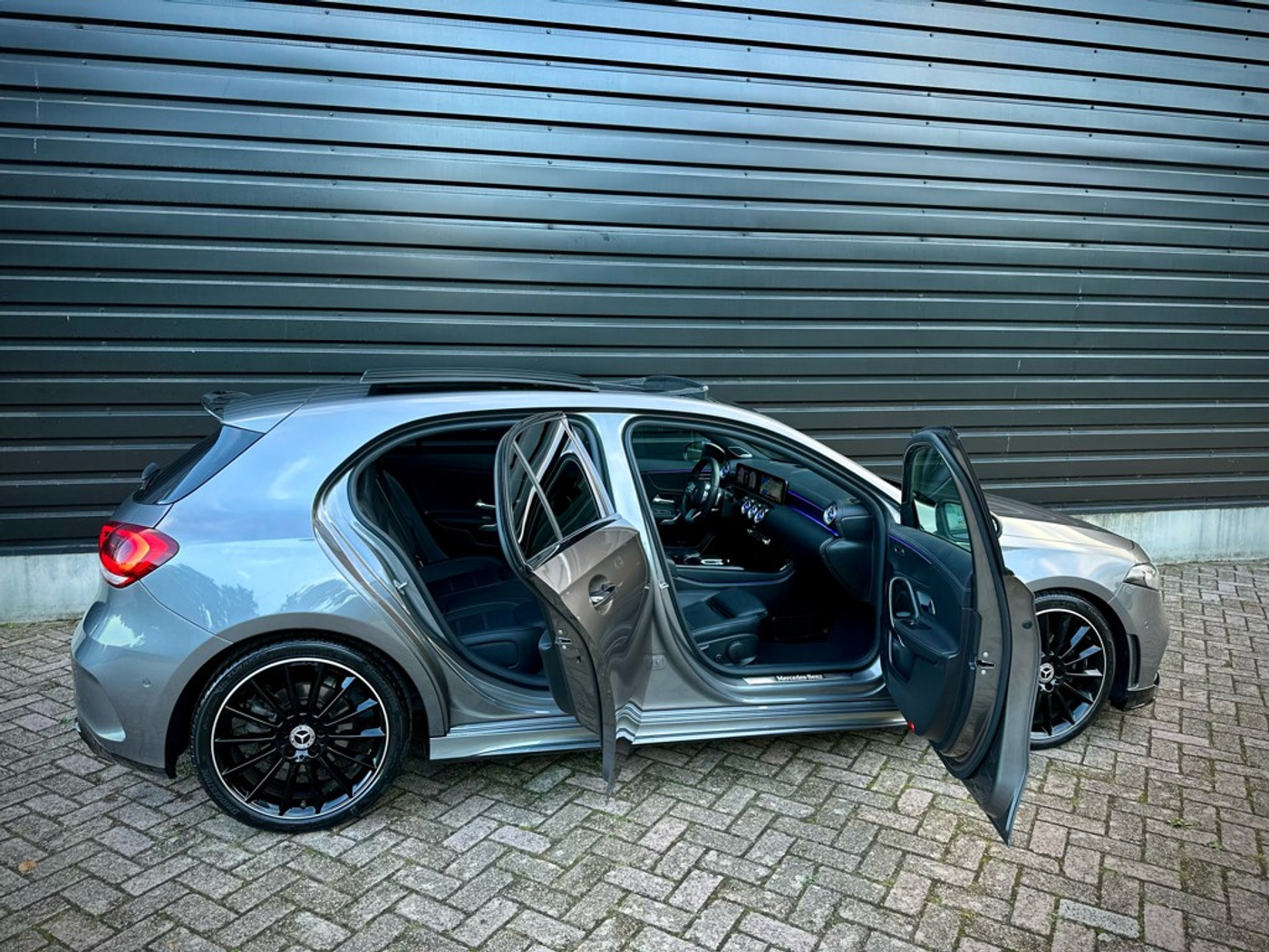 Foto van Mercedes-Benz A 200