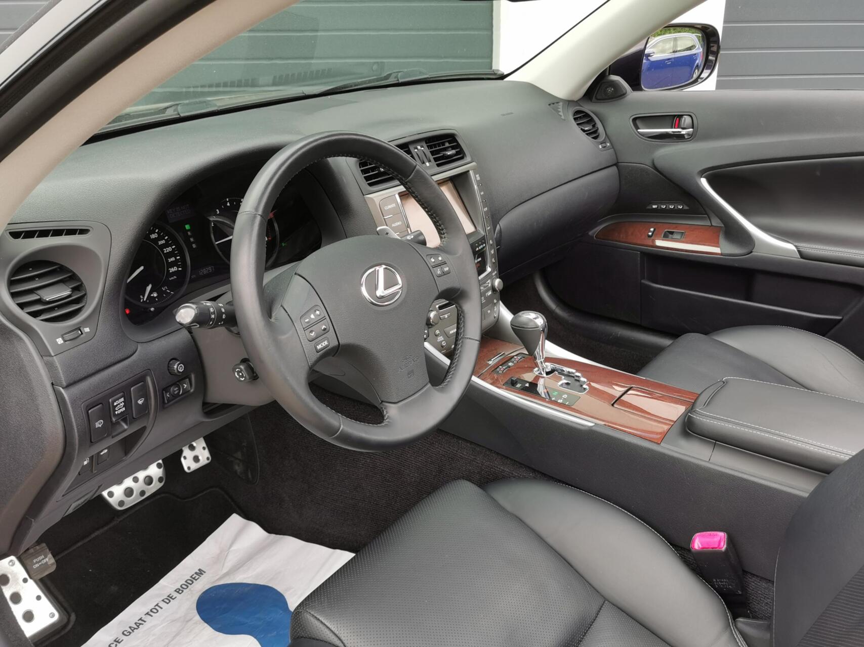Foto van Lexus Lexus Is250c