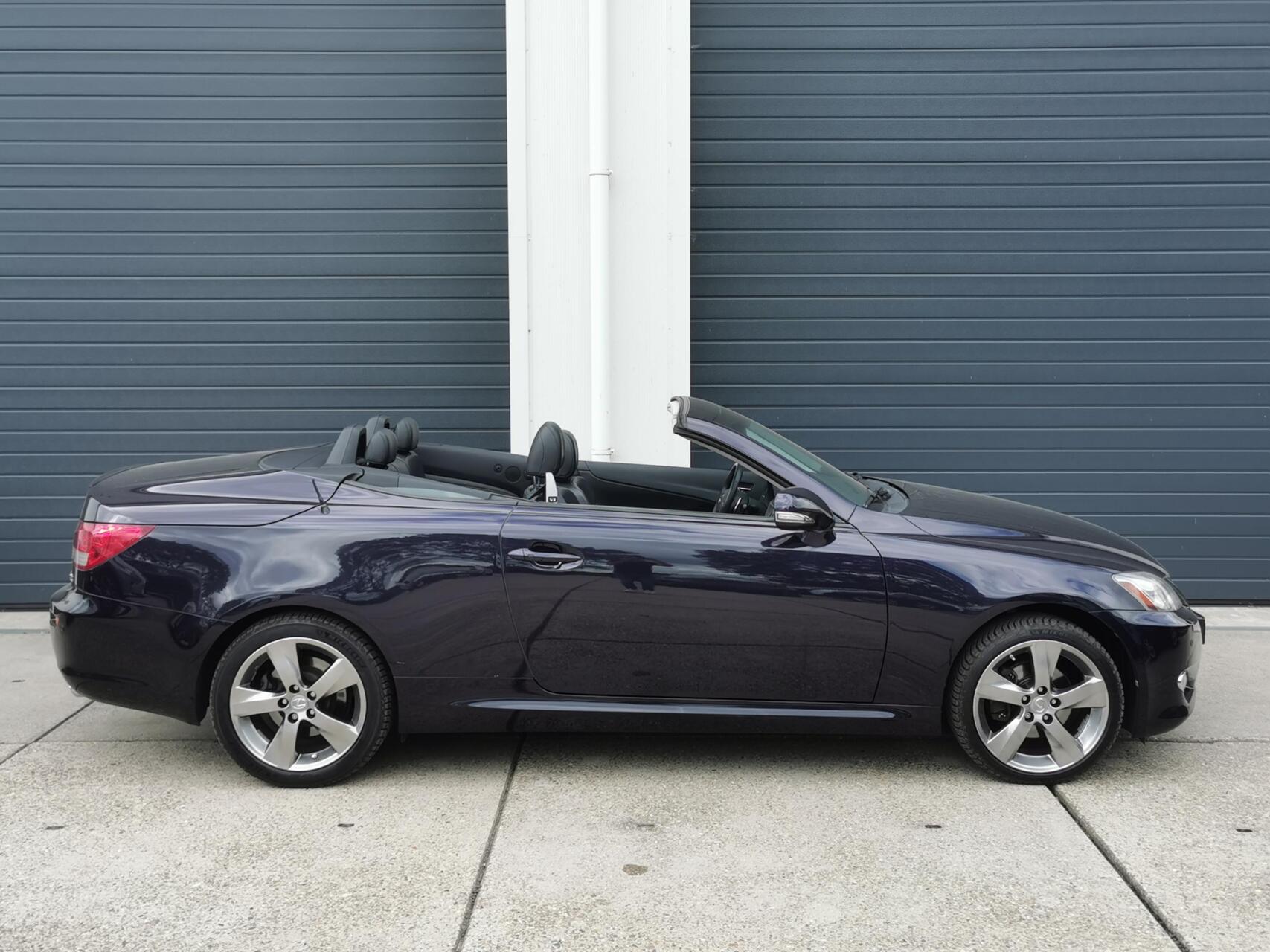 Foto van Lexus Lexus Is250c