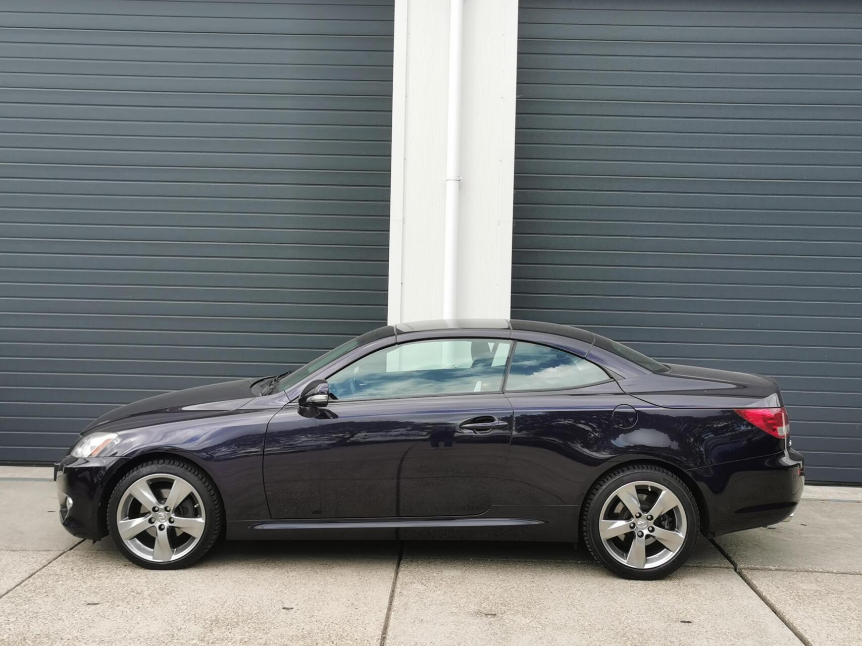 Foto van Lexus Lexus Is250c