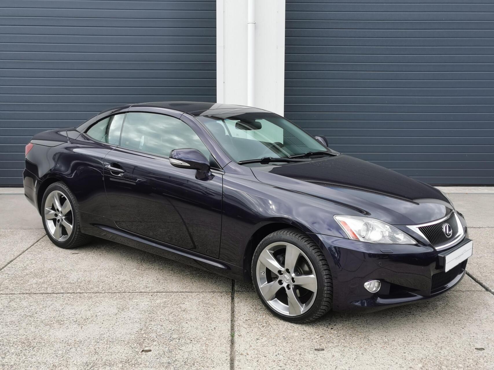 Foto van Lexus Lexus Is250c