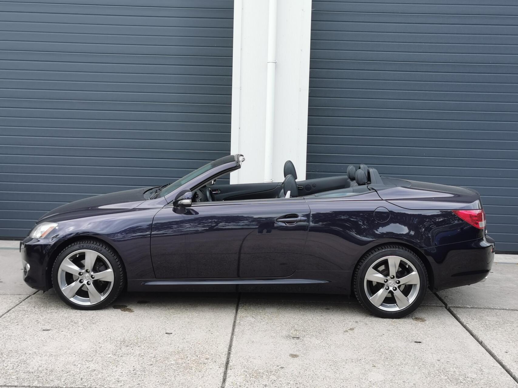 Foto van Lexus Lexus Is250c