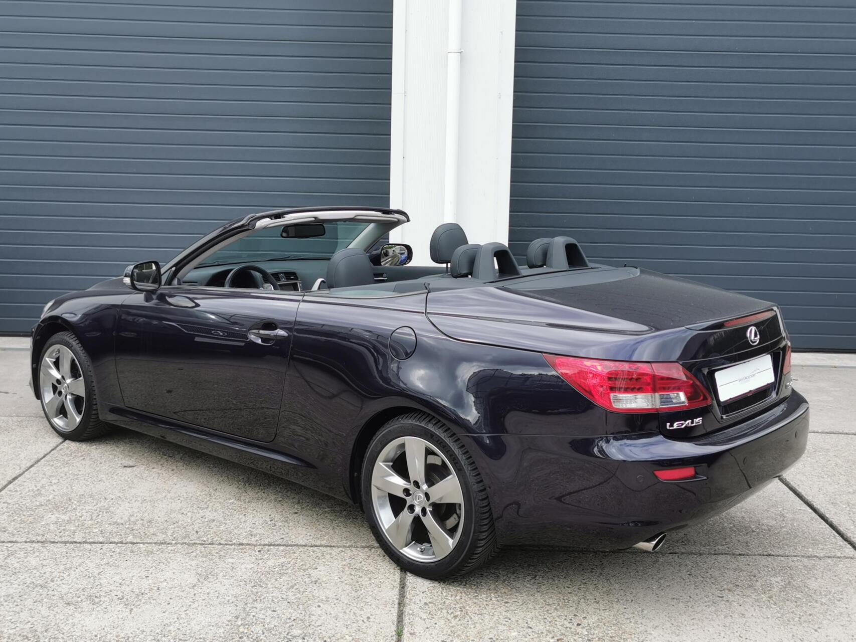 Foto van Lexus Lexus Is250c