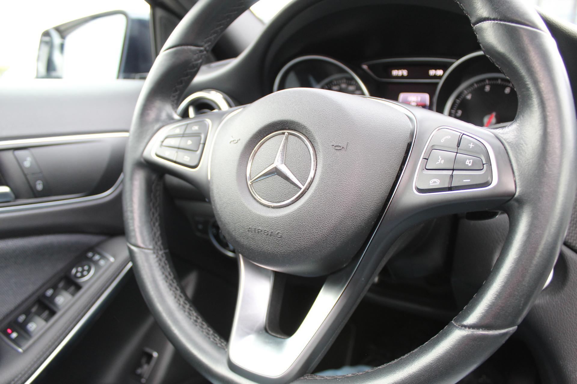 Foto van Mercedes-Benz Gla 180